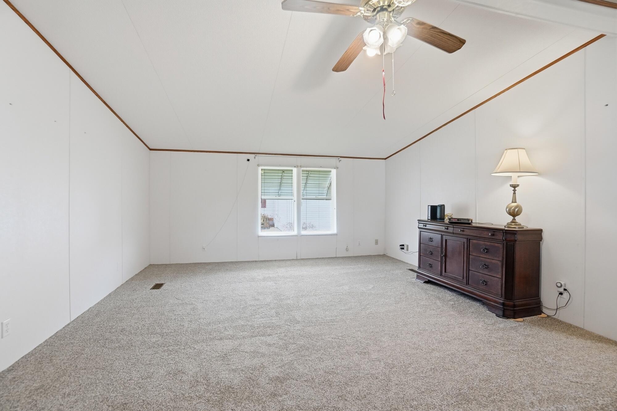 23 Rock Run, Springfield, Ohio 45502