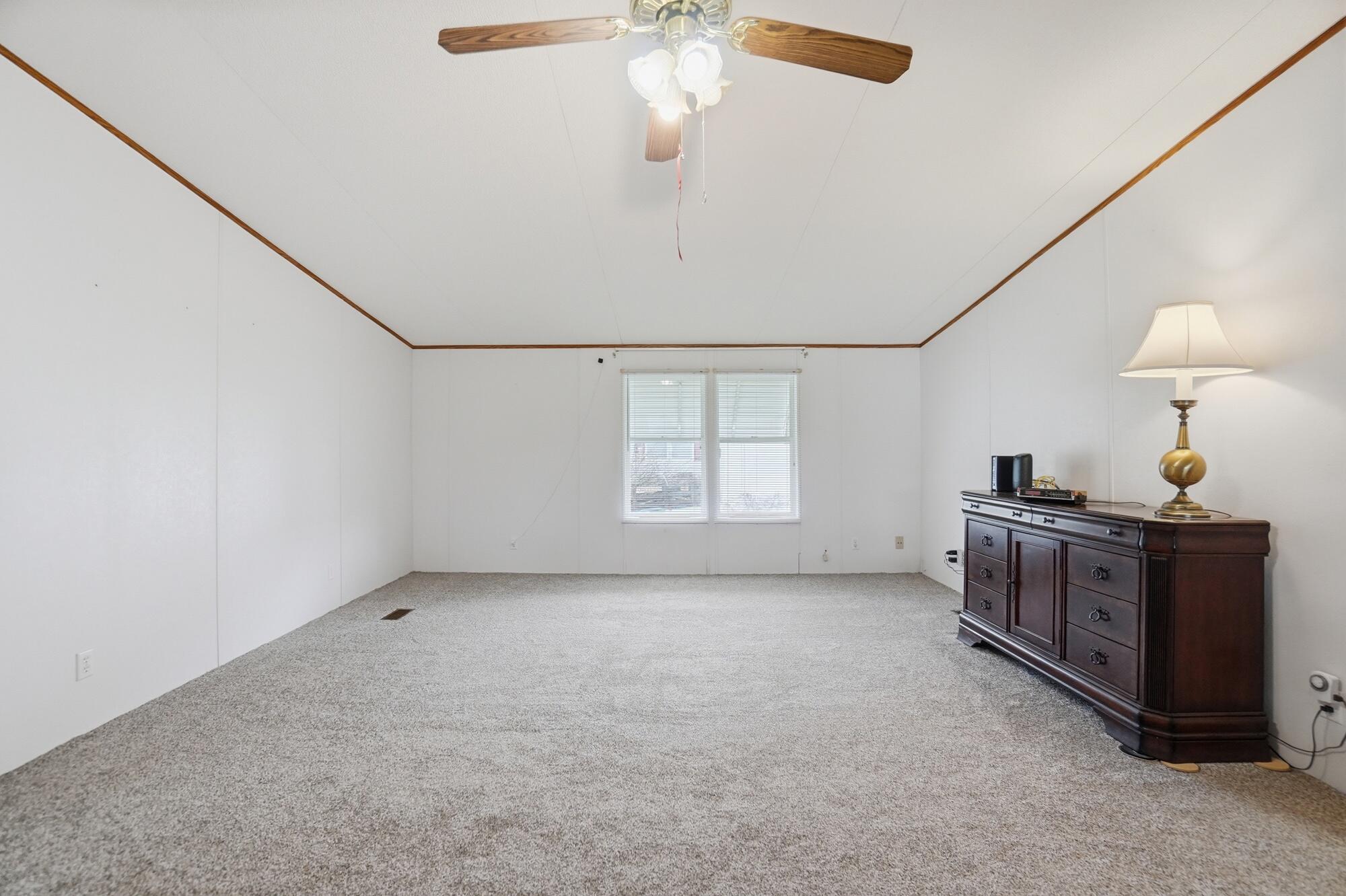 23 Rock Run, Springfield, Ohio 45502