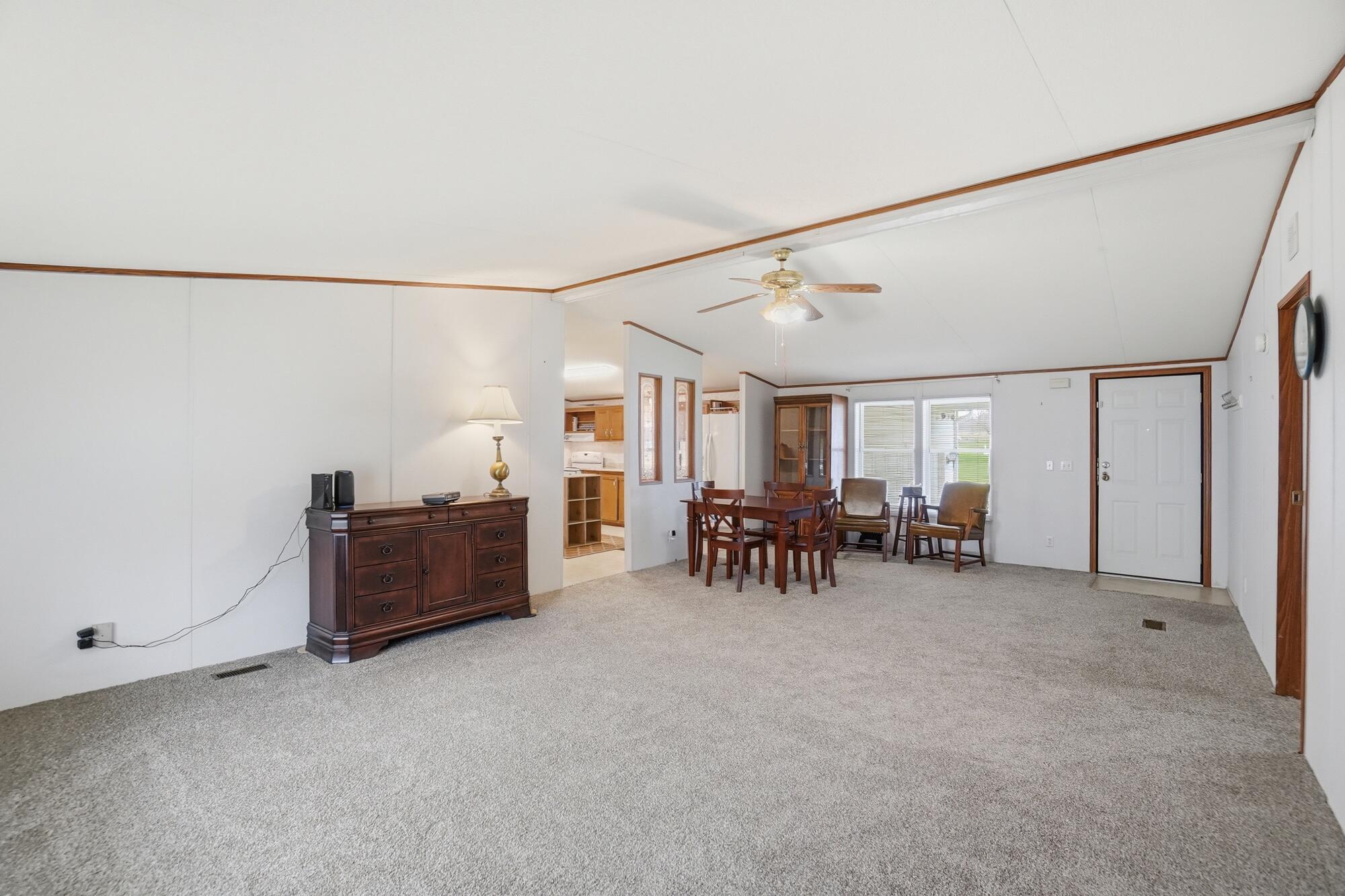 23 Rock Run, Springfield, Ohio 45502