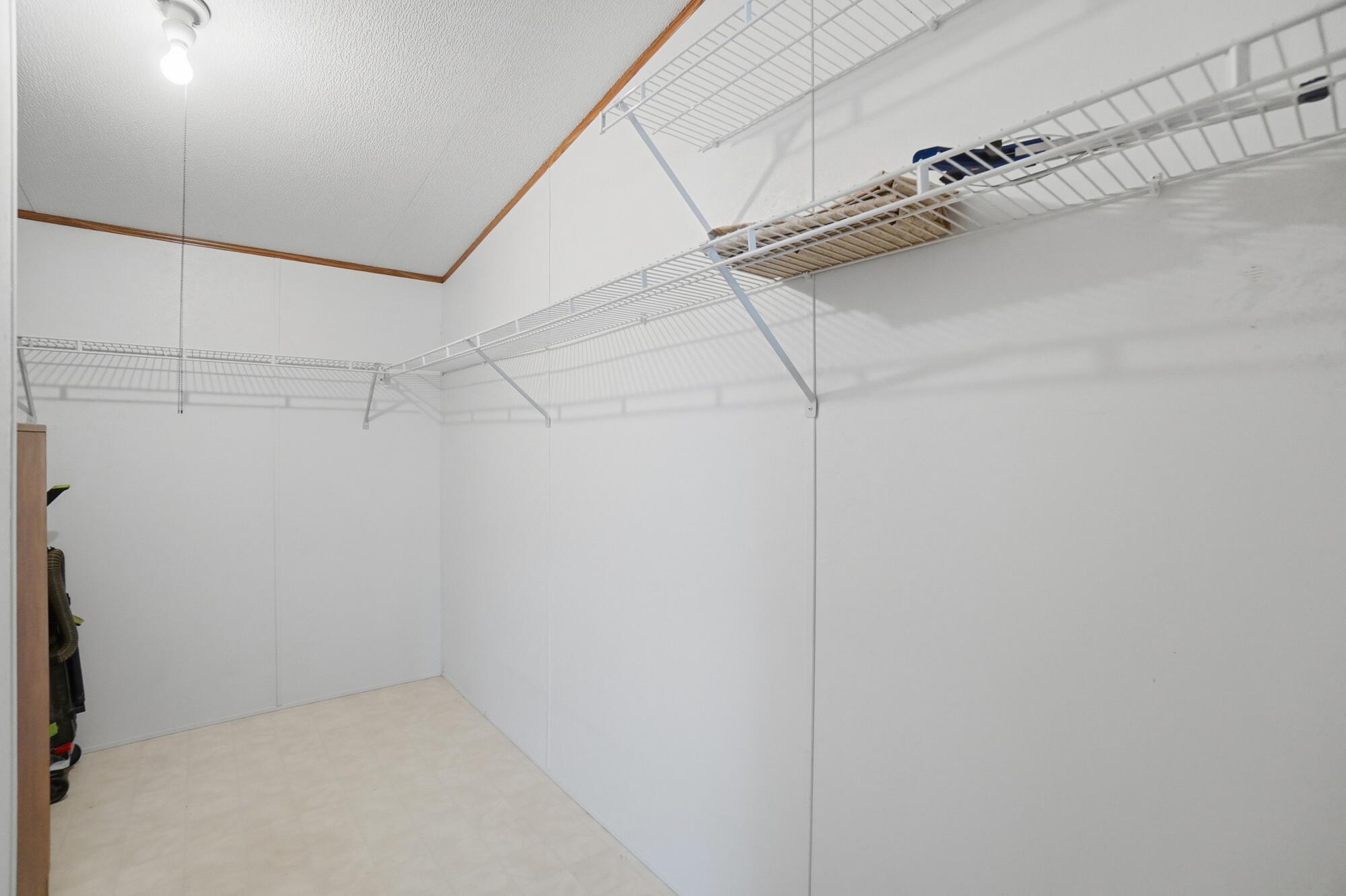 23 Rock Run, Springfield, Ohio 45502