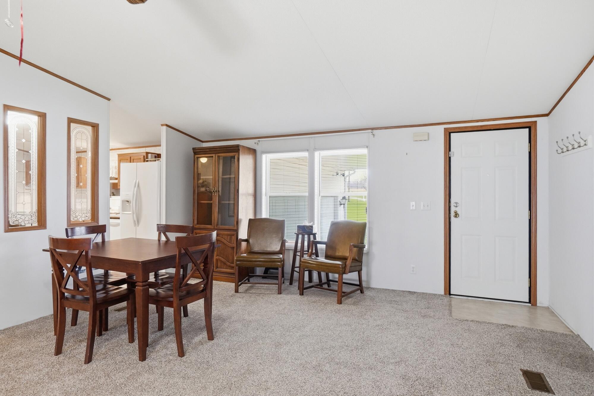 23 Rock Run, Springfield, Ohio 45502