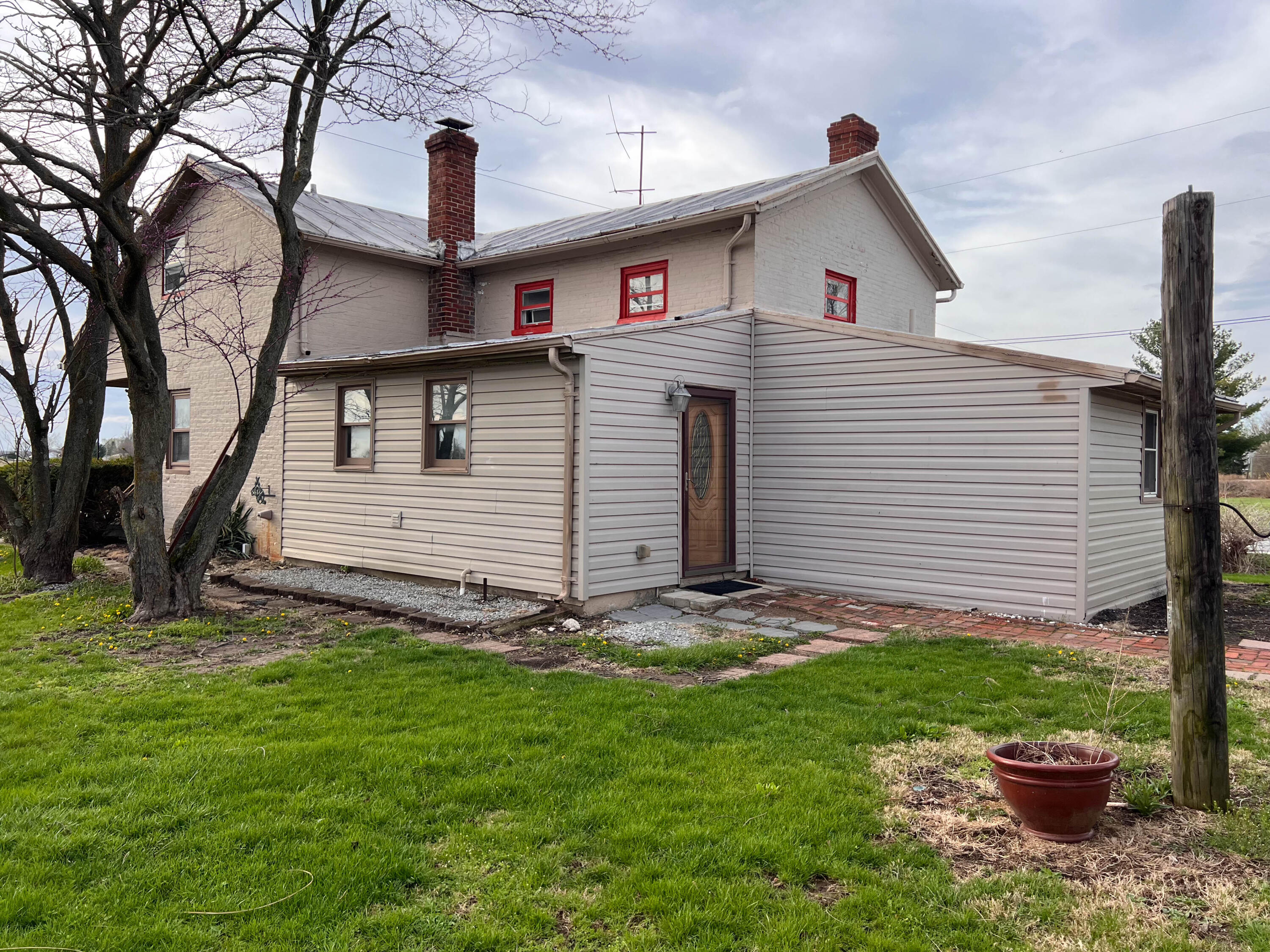 1292 Medway New Carlisle Road, Medway, Ohio 45341