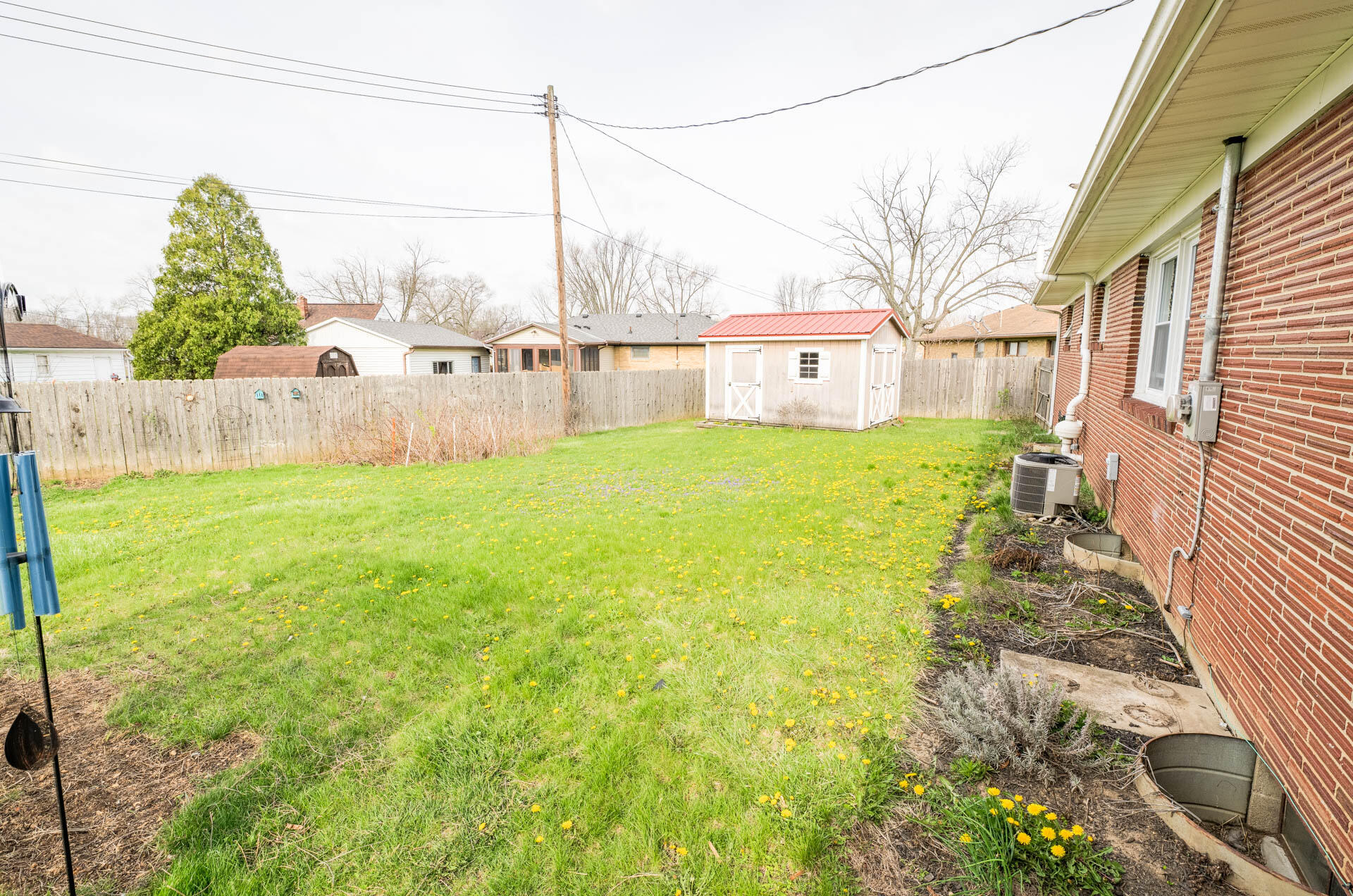 1309 Richmoor Road, Springfield, Ohio 45503