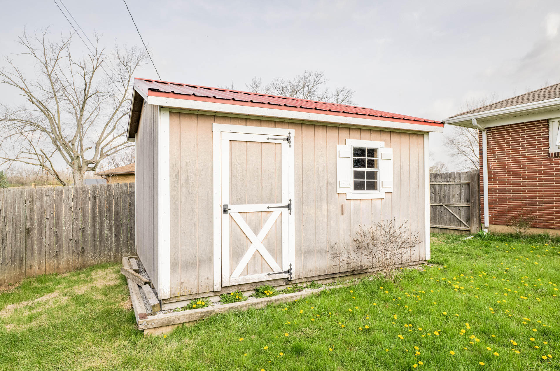 1309 Richmoor Road, Springfield, Ohio 45503