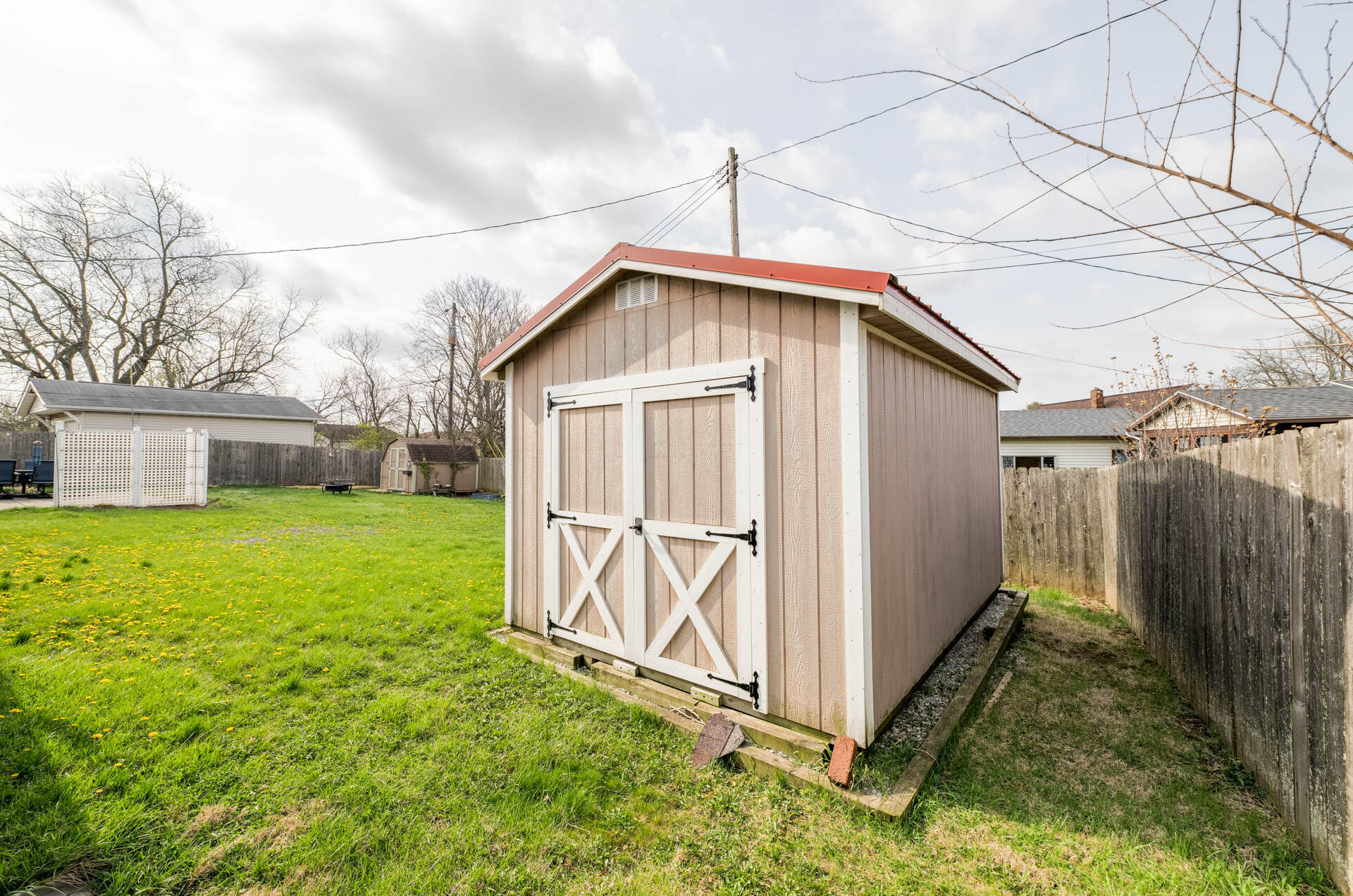 1309 Richmoor Road, Springfield, Ohio 45503