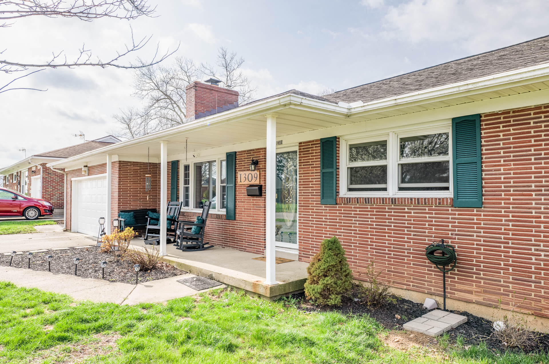 1309 Richmoor Road, Springfield, Ohio 45503