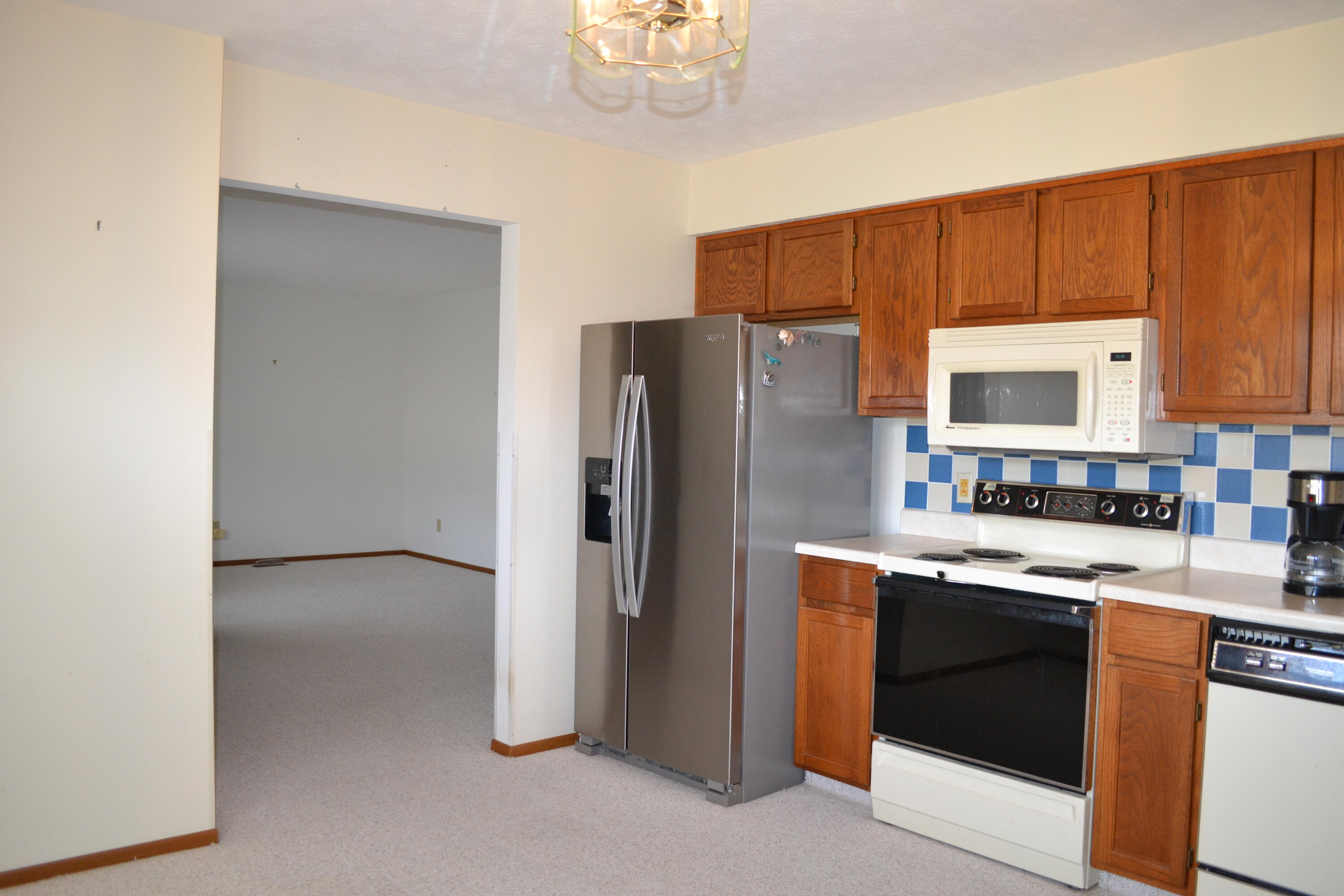 3052 Brixton Drive, Springfield, Ohio 45503