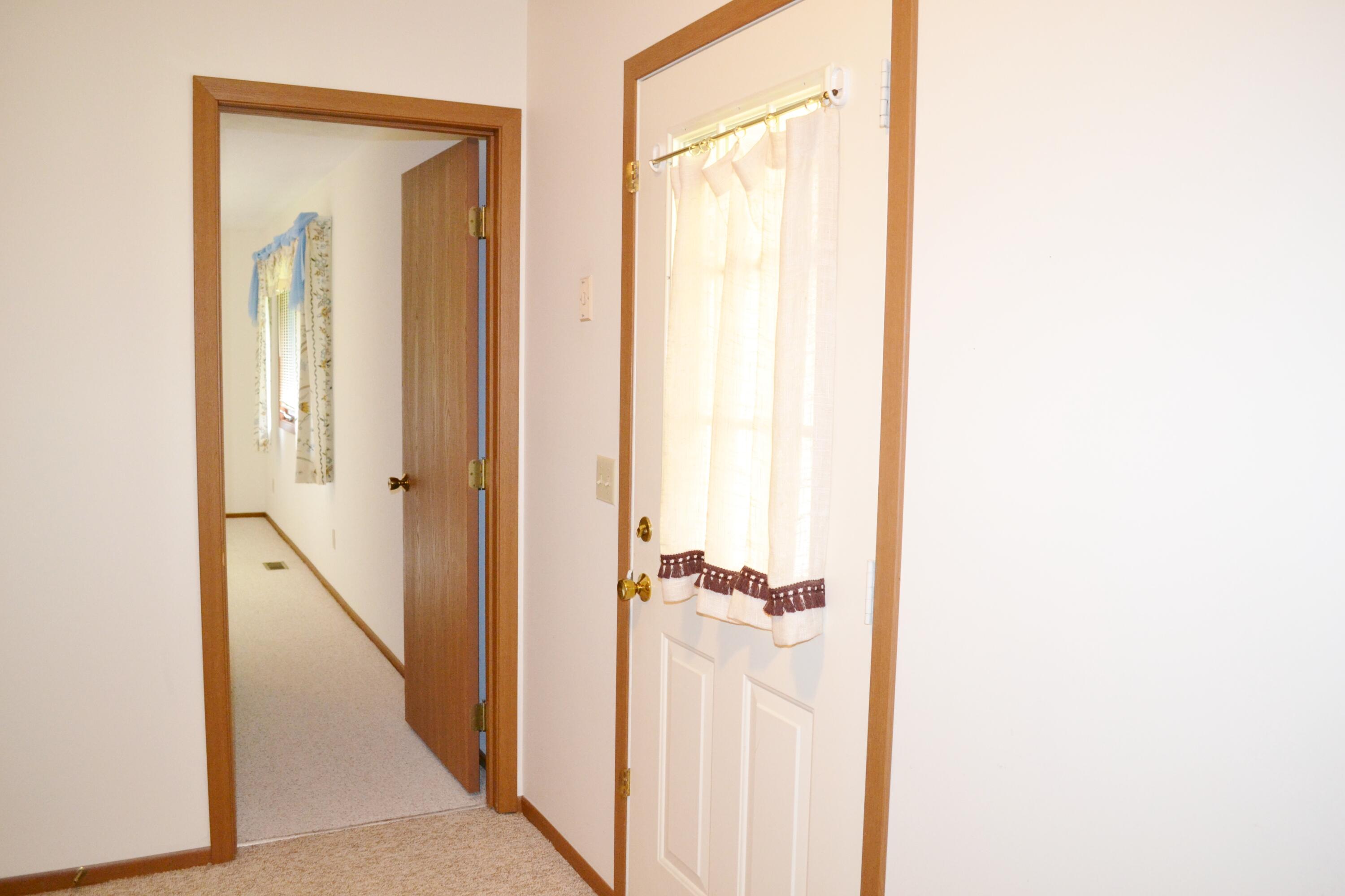 3052 Brixton Drive, Springfield, Ohio 45503