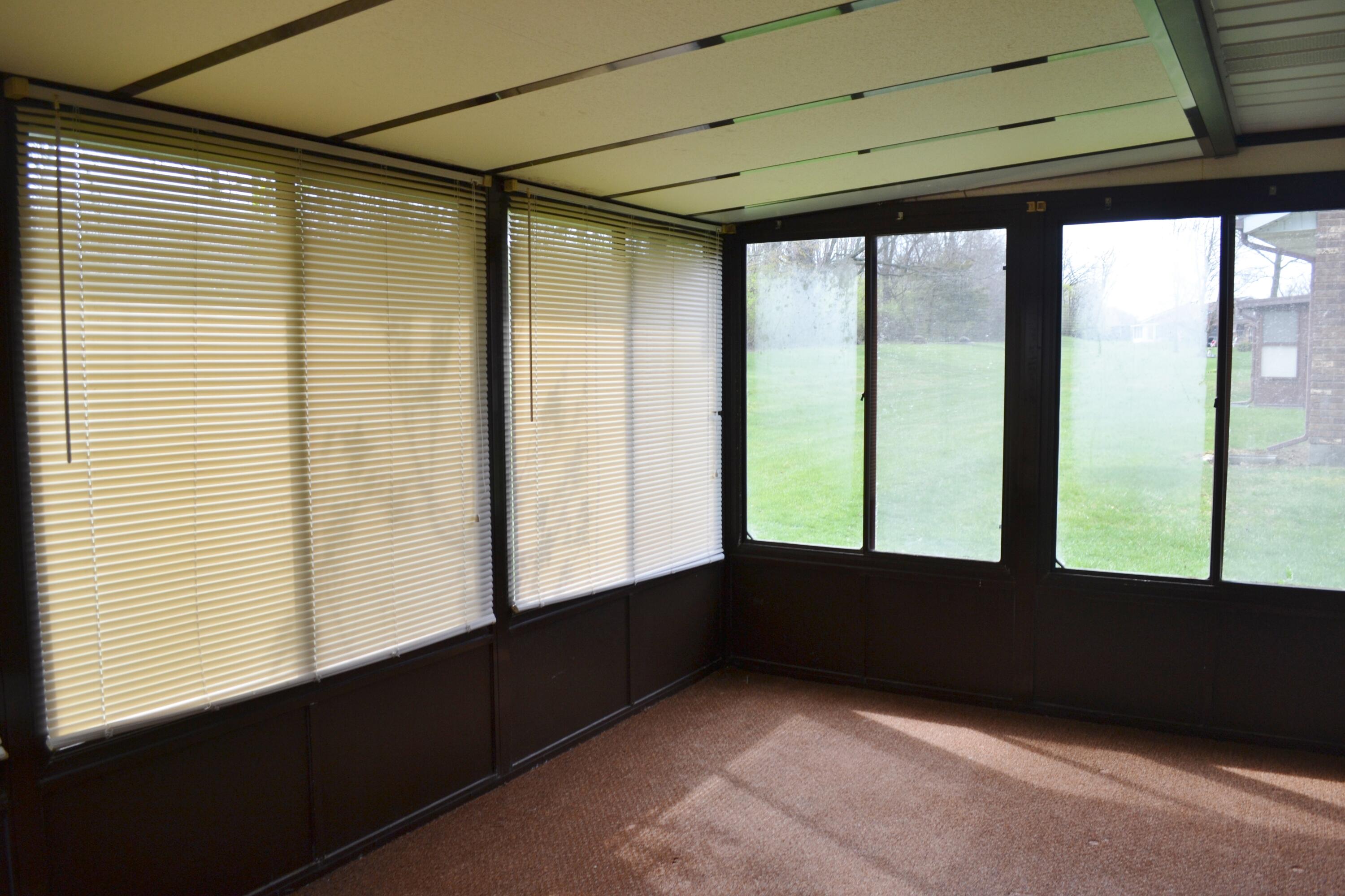 3052 Brixton Drive, Springfield, Ohio 45503