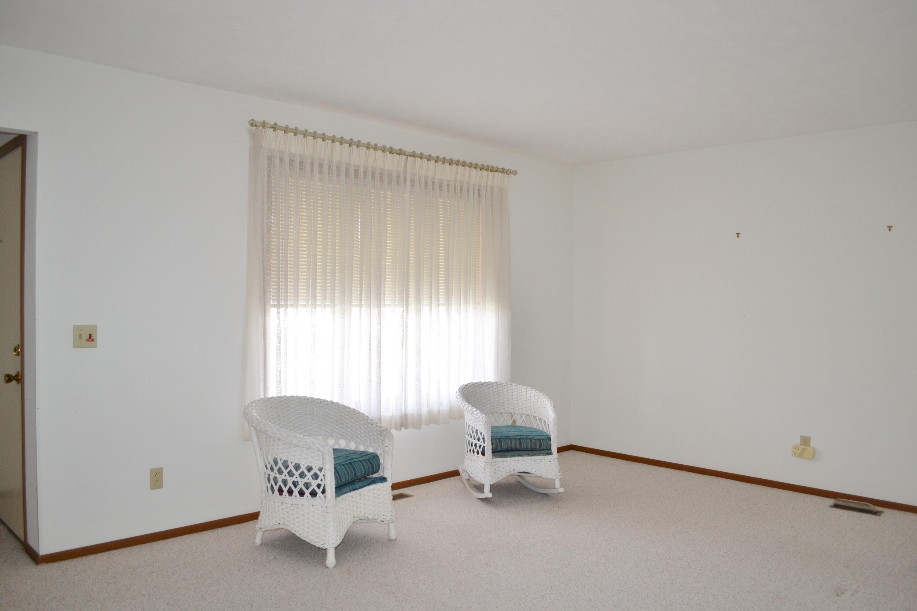 3052 Brixton Drive, Springfield, Ohio 45503