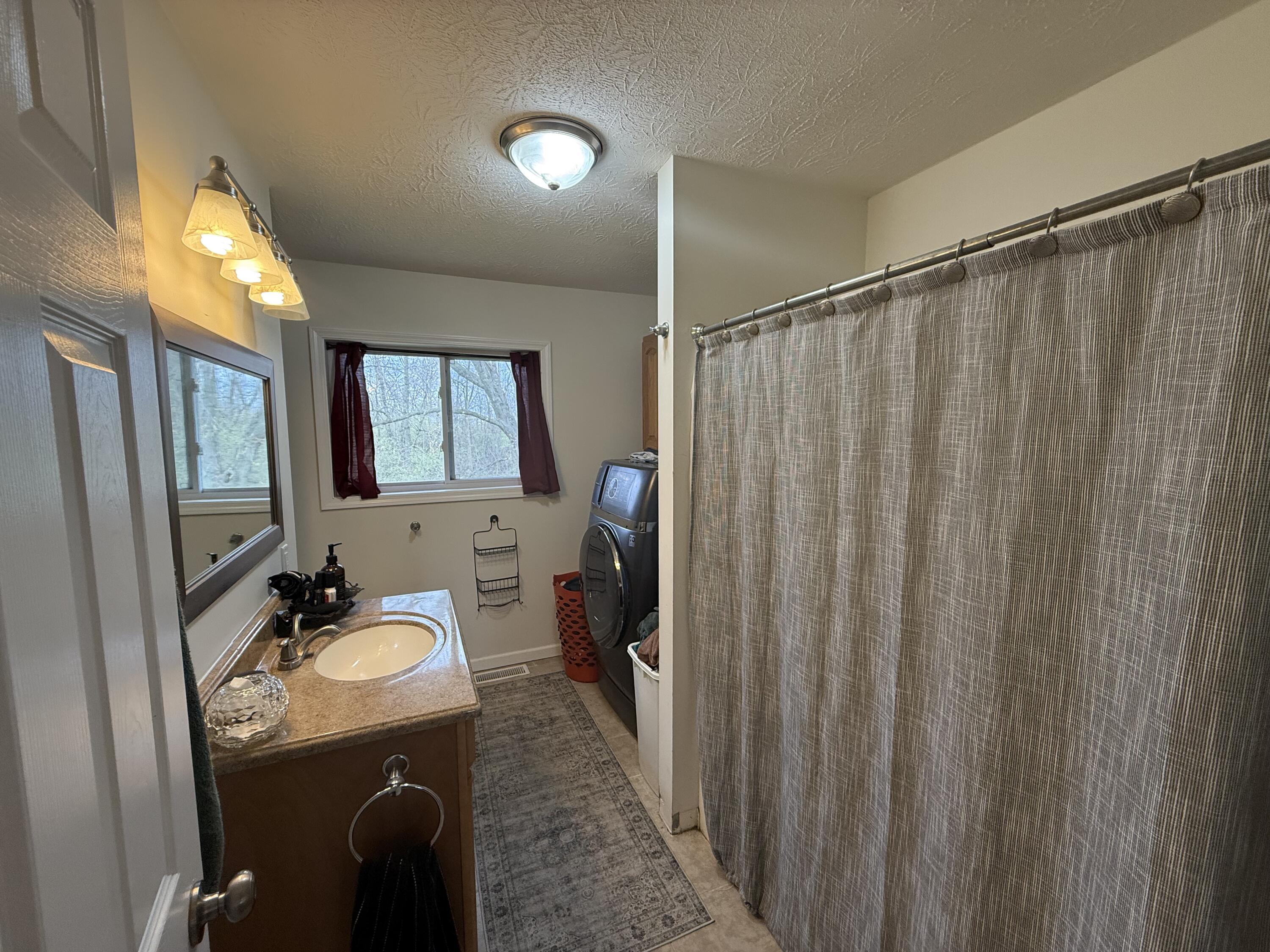 309 WREN Avenue, Bellefontaine, Ohio 43311