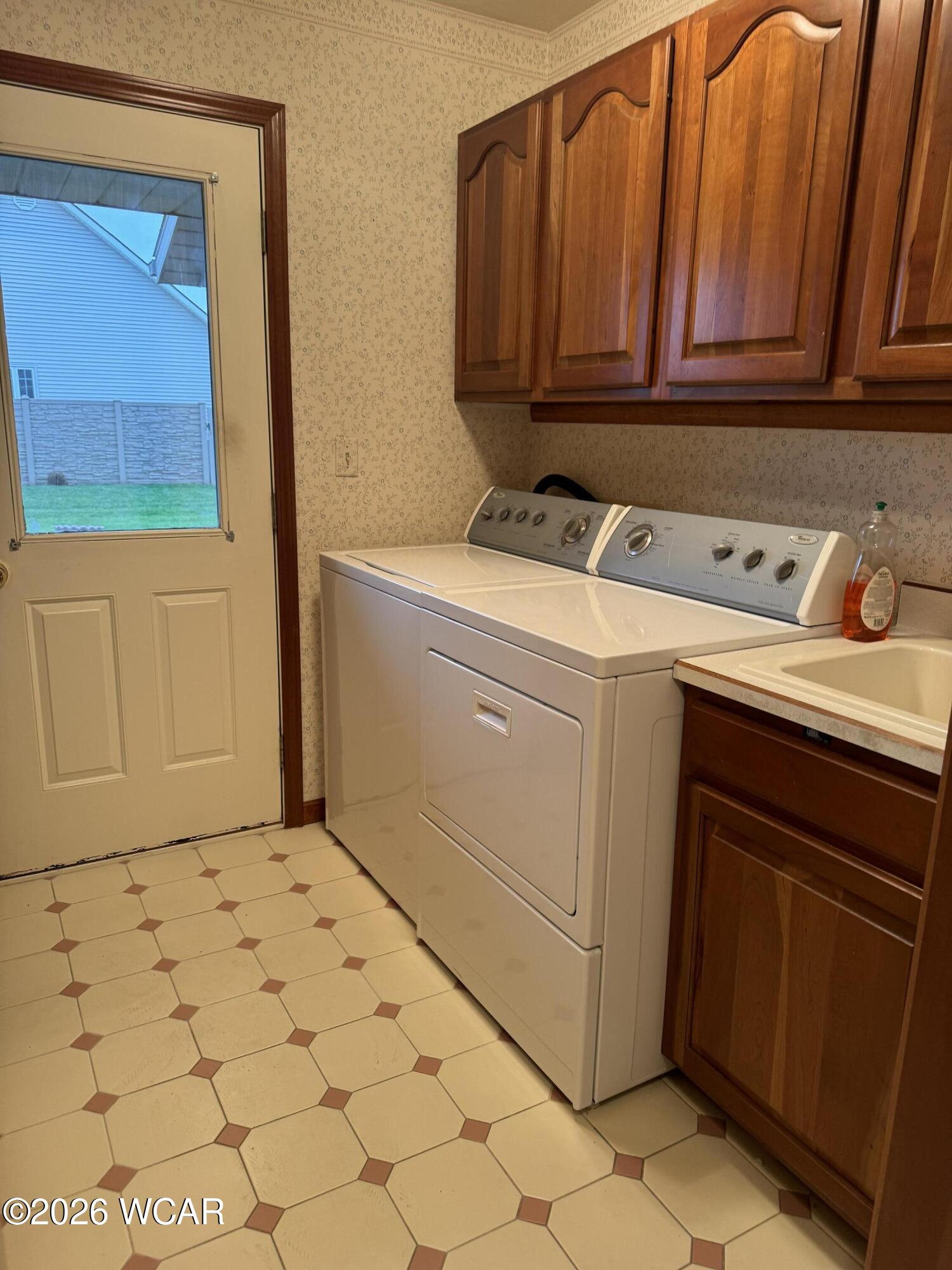 2148 Larkspur Drive, Elida, Ohio