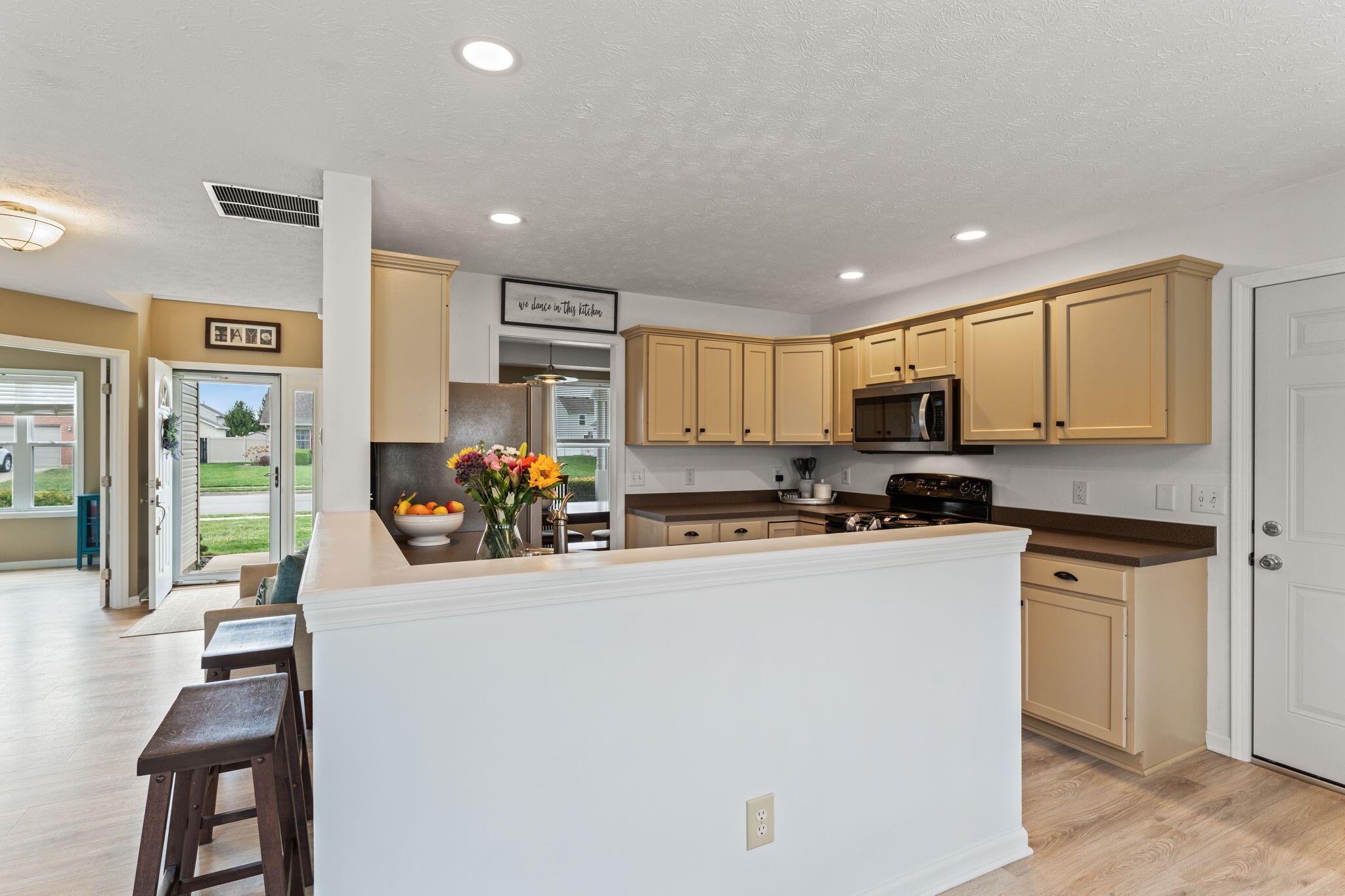 1371 Edinburgh Drive, Troy, Ohio 45373