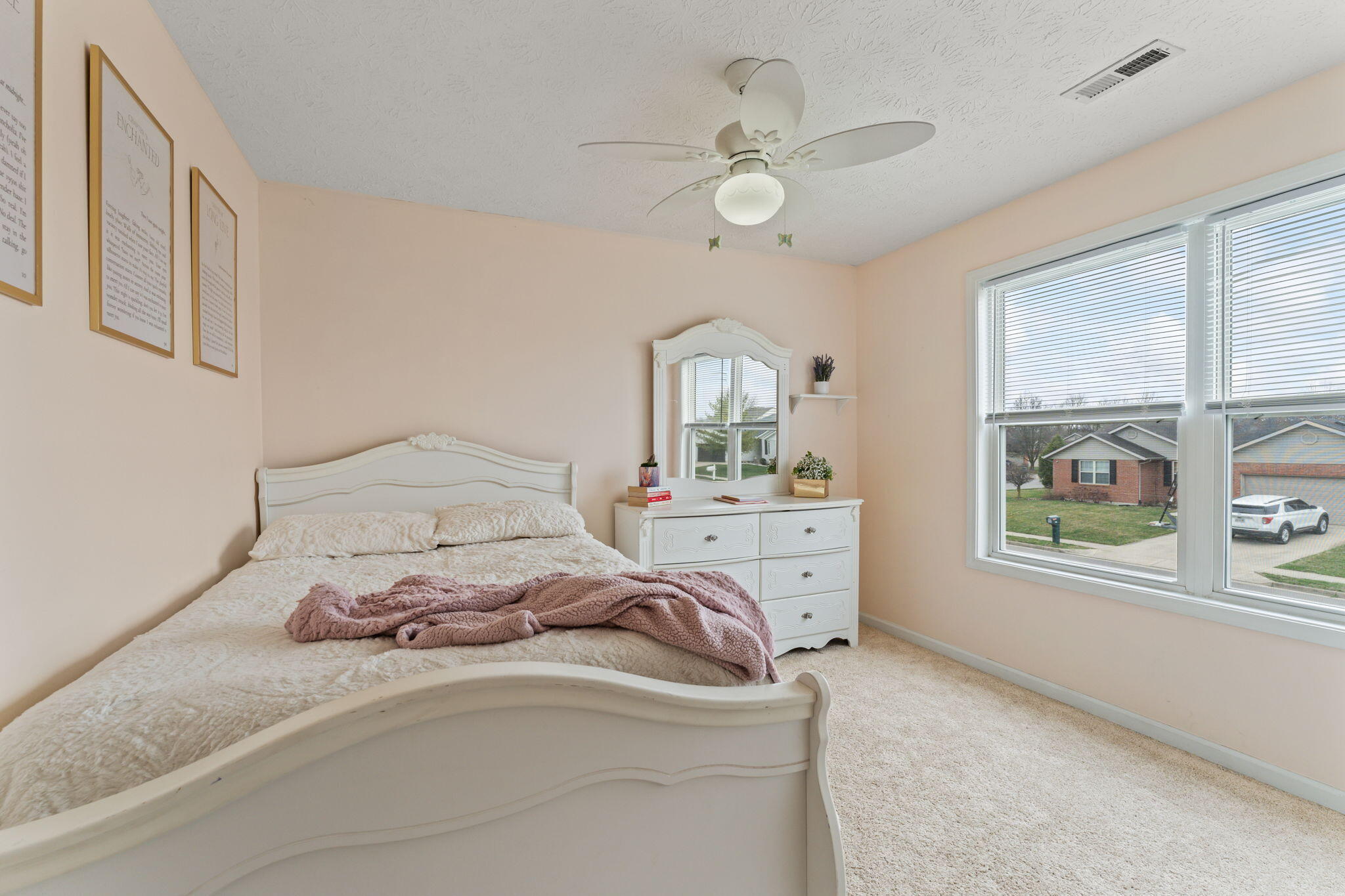 1371 Edinburgh Drive, Troy, Ohio 45373