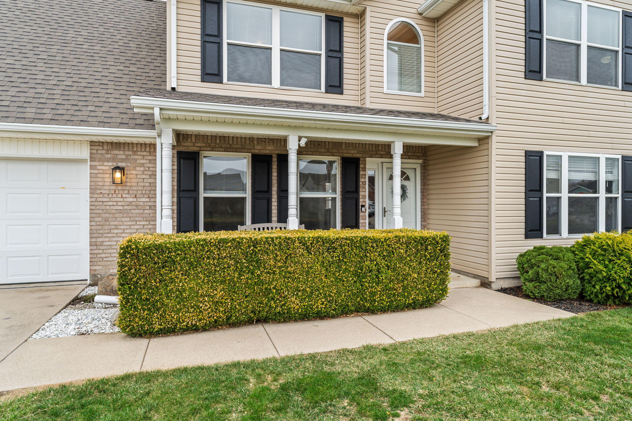 1371 Edinburgh Drive, Troy, Ohio 45373