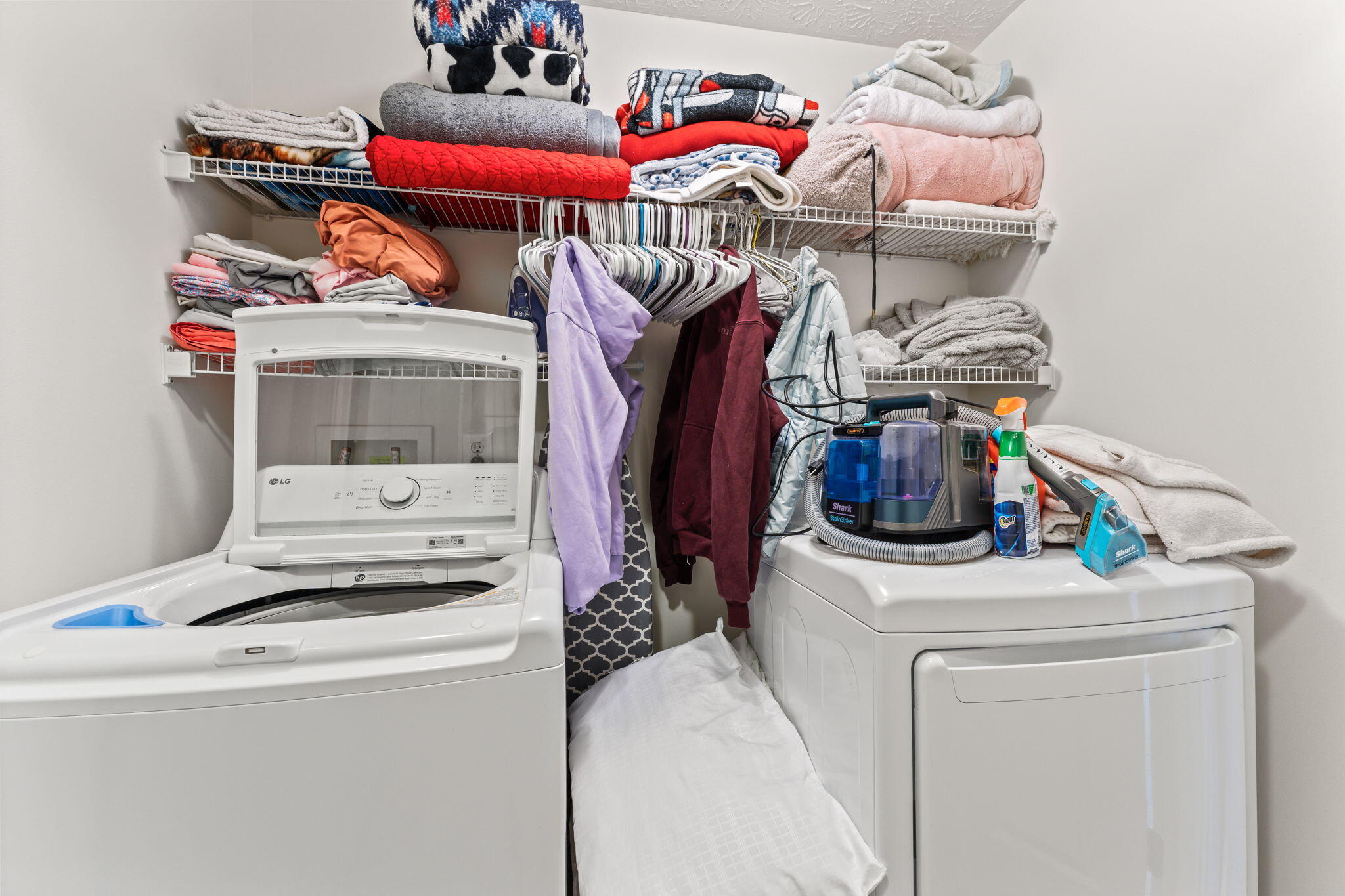 1371 Edinburgh Drive, Troy, Ohio 45373