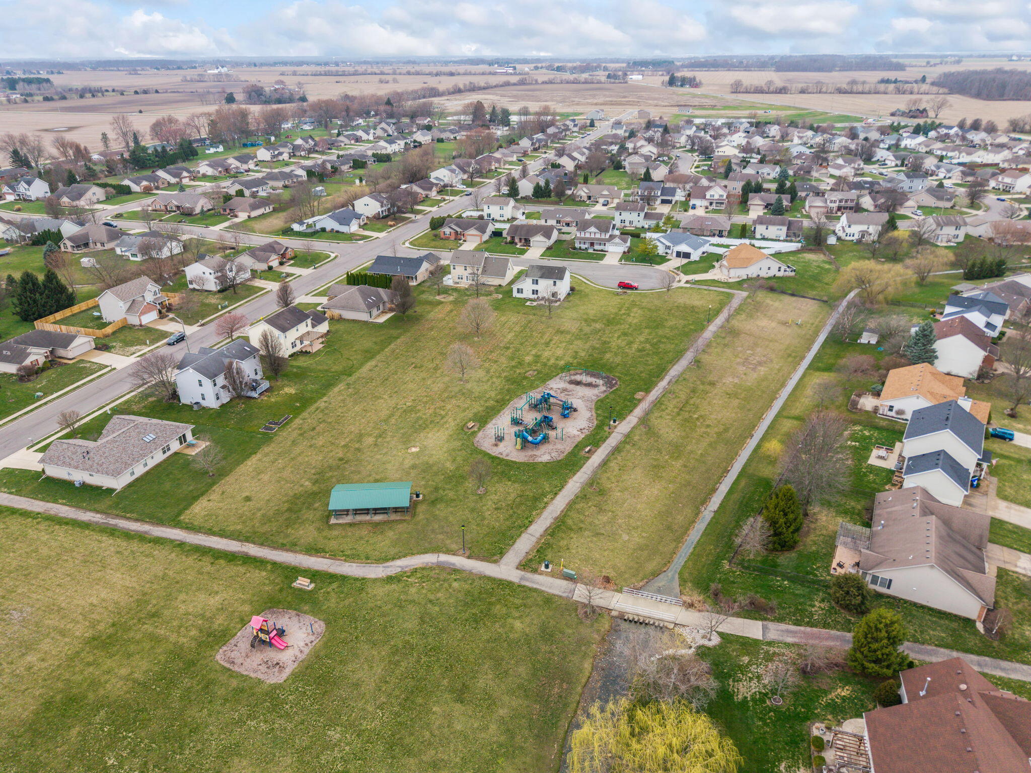 1371 Edinburgh Drive, Troy, Ohio 45373