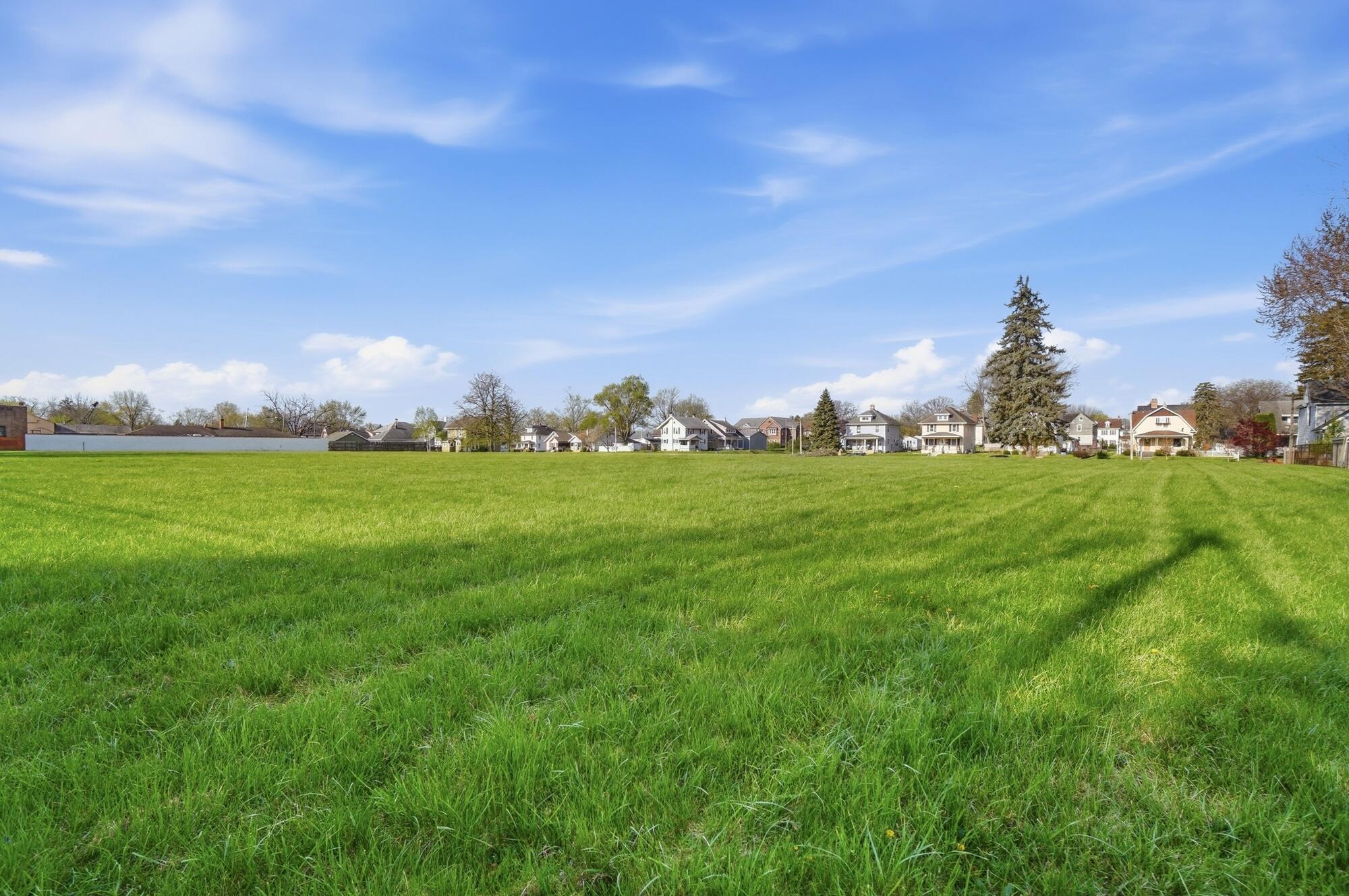 264 Clairmont Avenue, Springfield, Ohio 45505