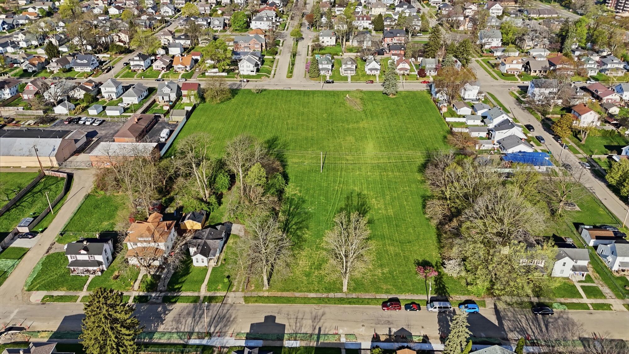 302 Clairmont Avenue, Springfield, Ohio 45505