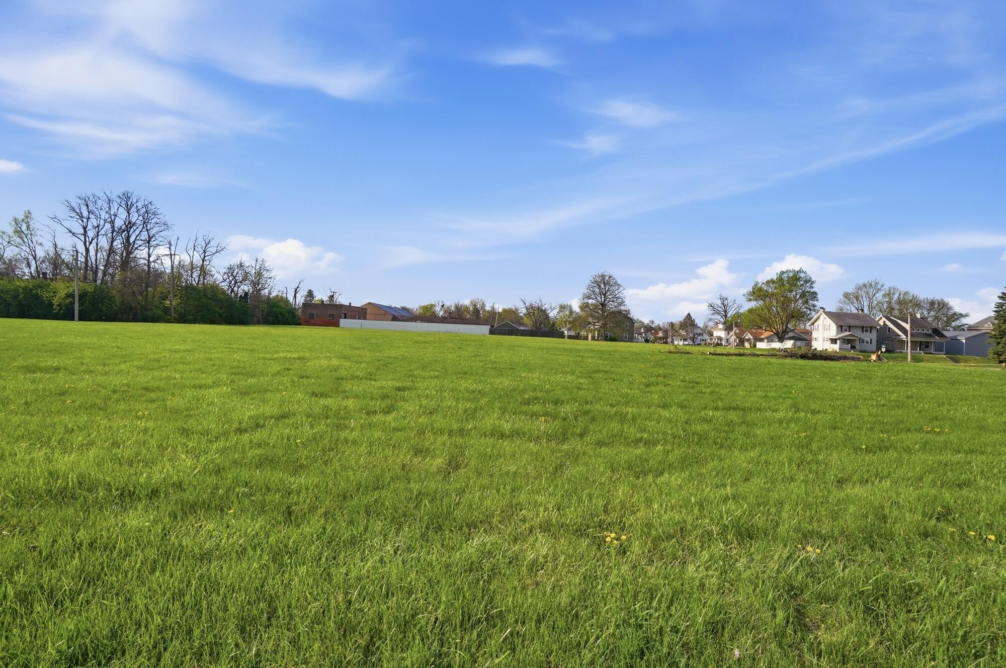 306 Clairmont Avenue, Springfield, Ohio 45505