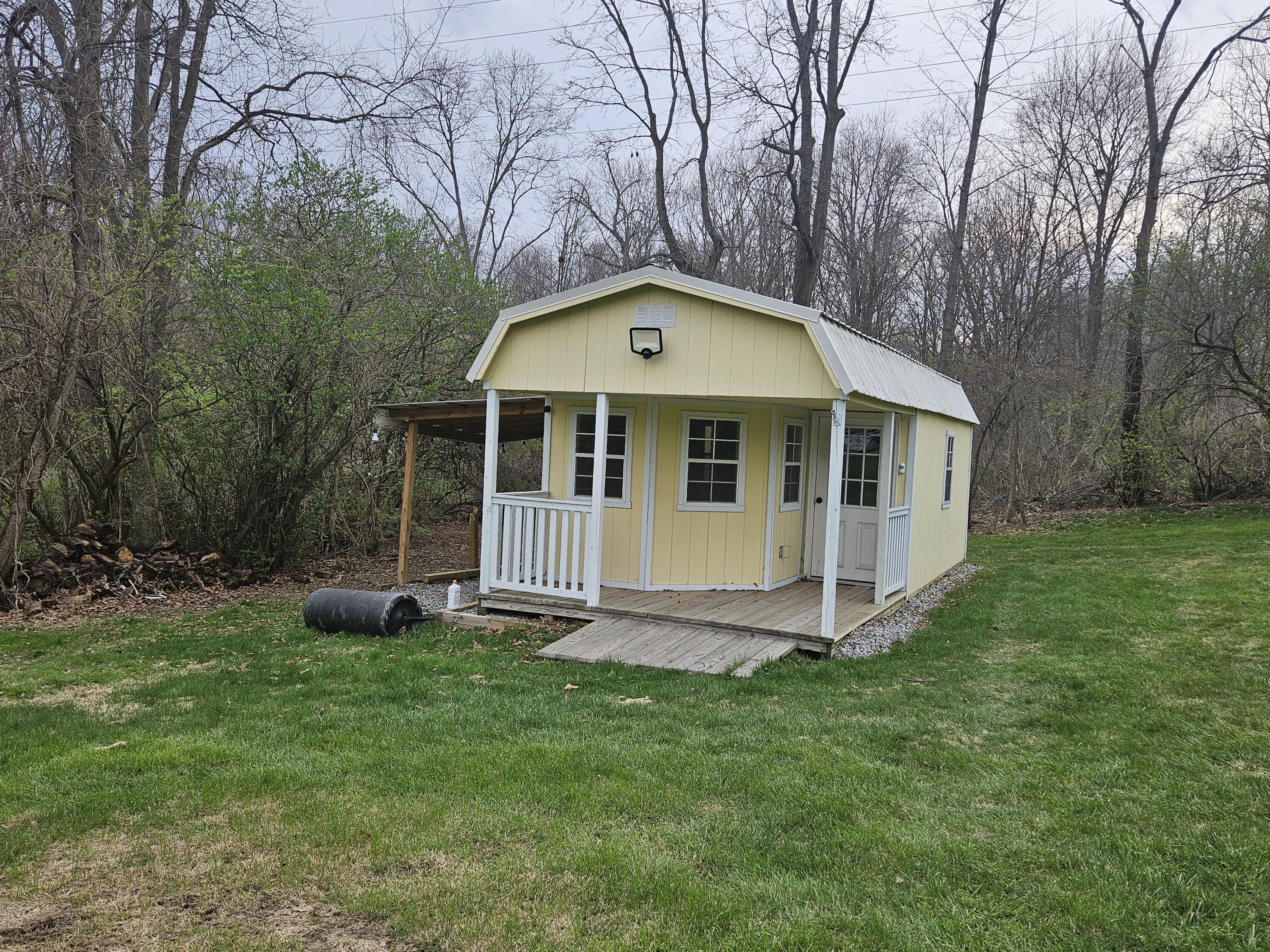 519 Moorefield Road, Springfield, Ohio 45502