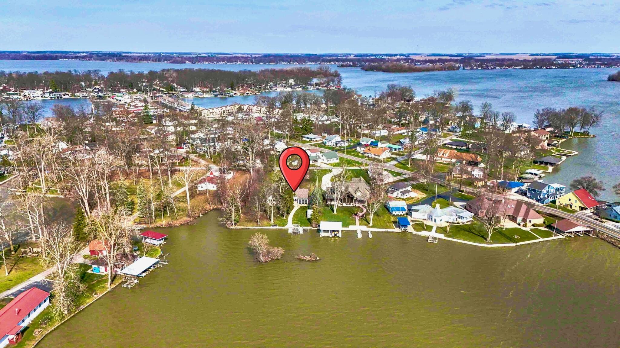 9668 Lakeshore Drive, Huntsville, Ohio 43324