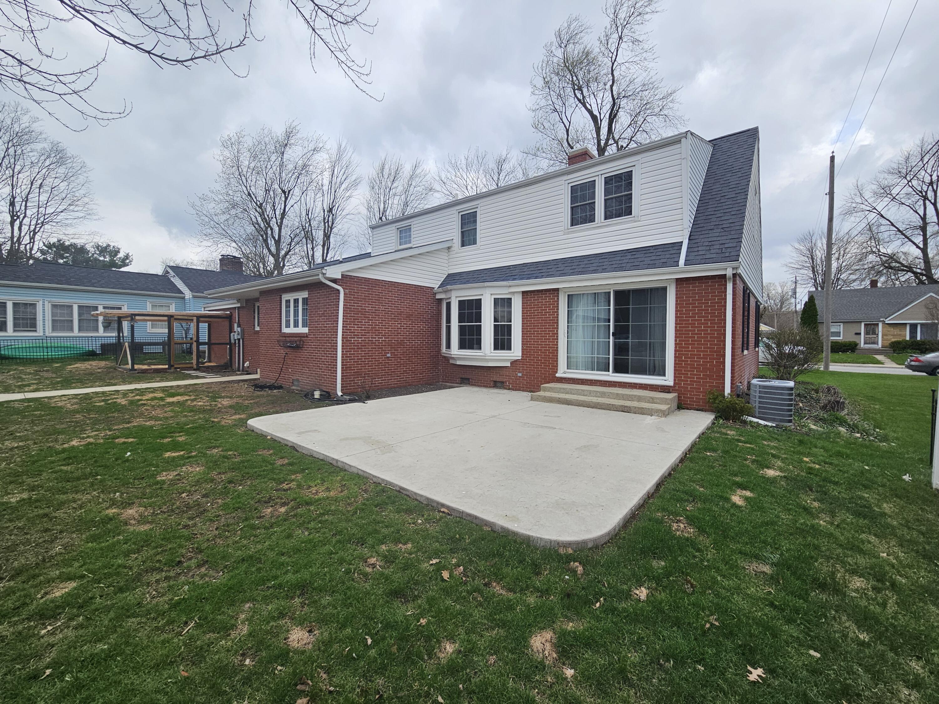 935 High Street, Saint Marys, Ohio 45885