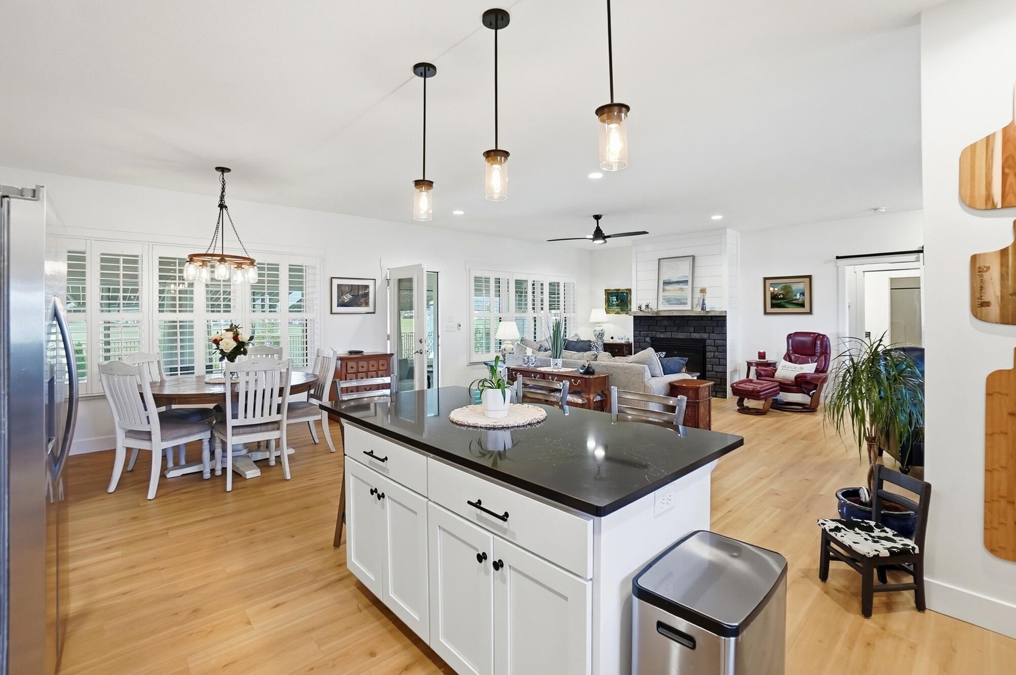 200 Woodside Drive, Arcanum, Ohio 45304