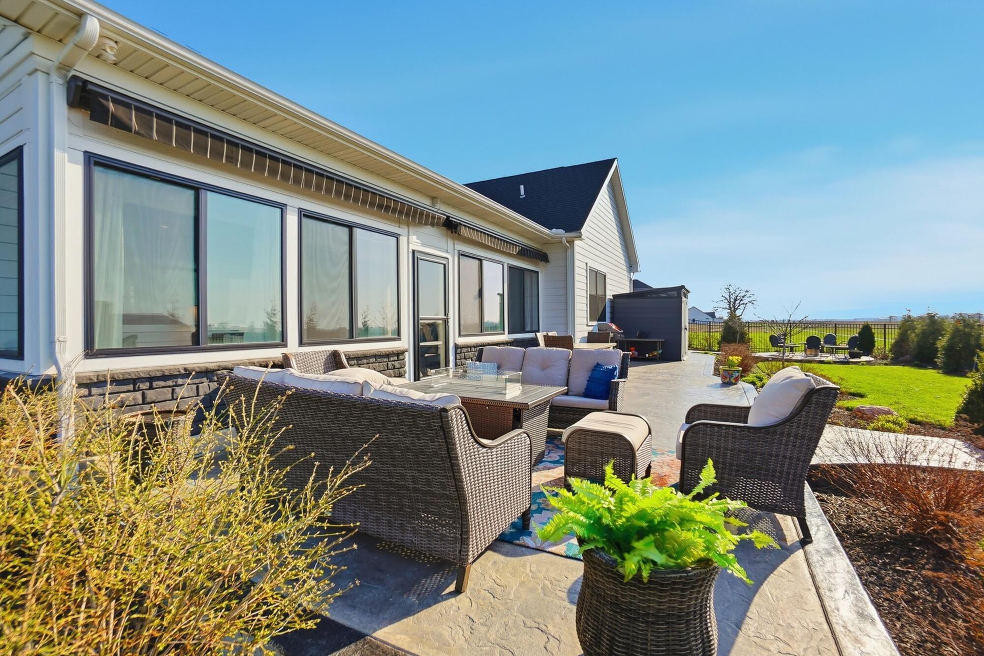 200 Woodside Drive, Arcanum, Ohio 45304