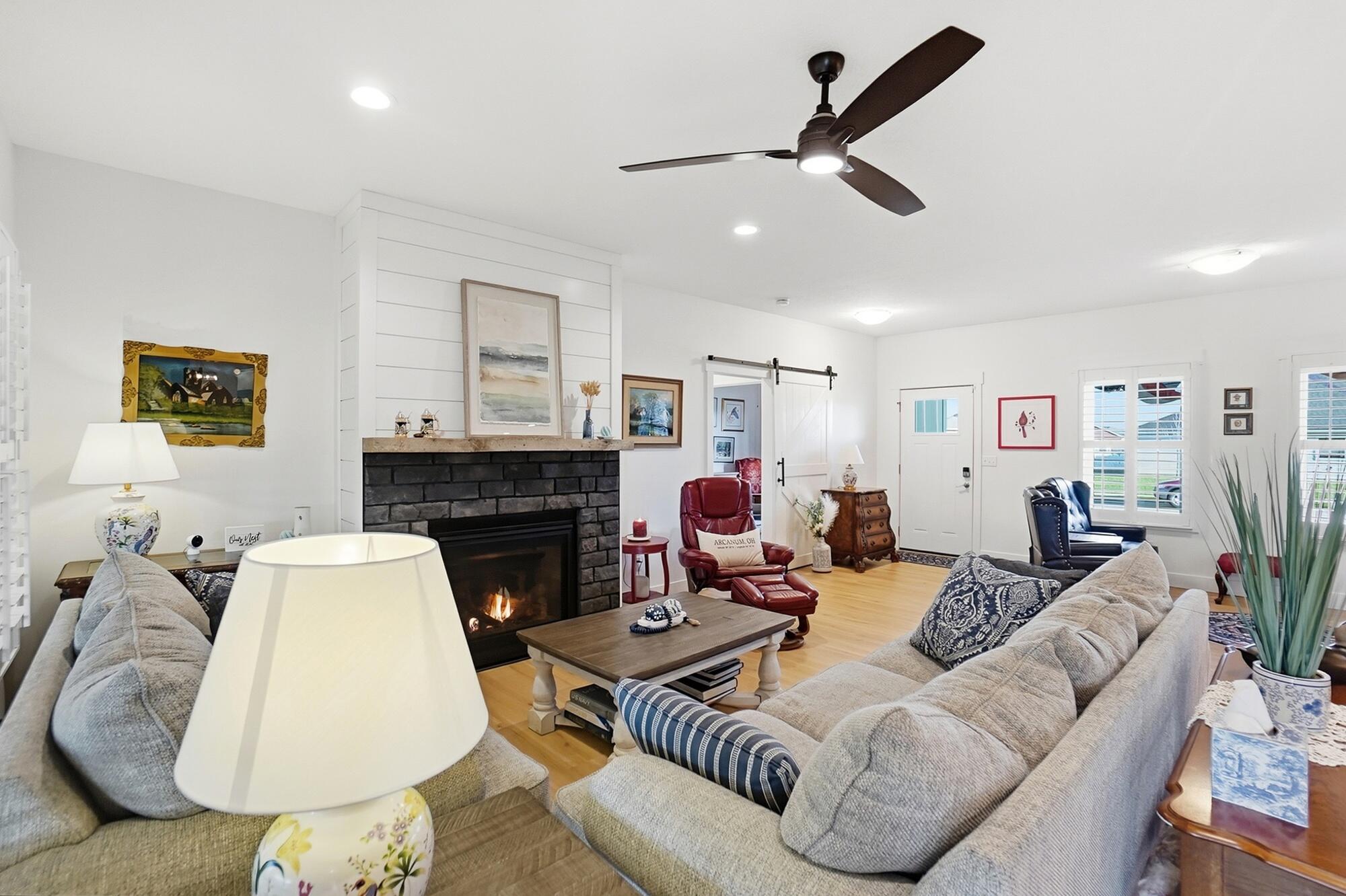 200 Woodside Drive, Arcanum, Ohio 45304