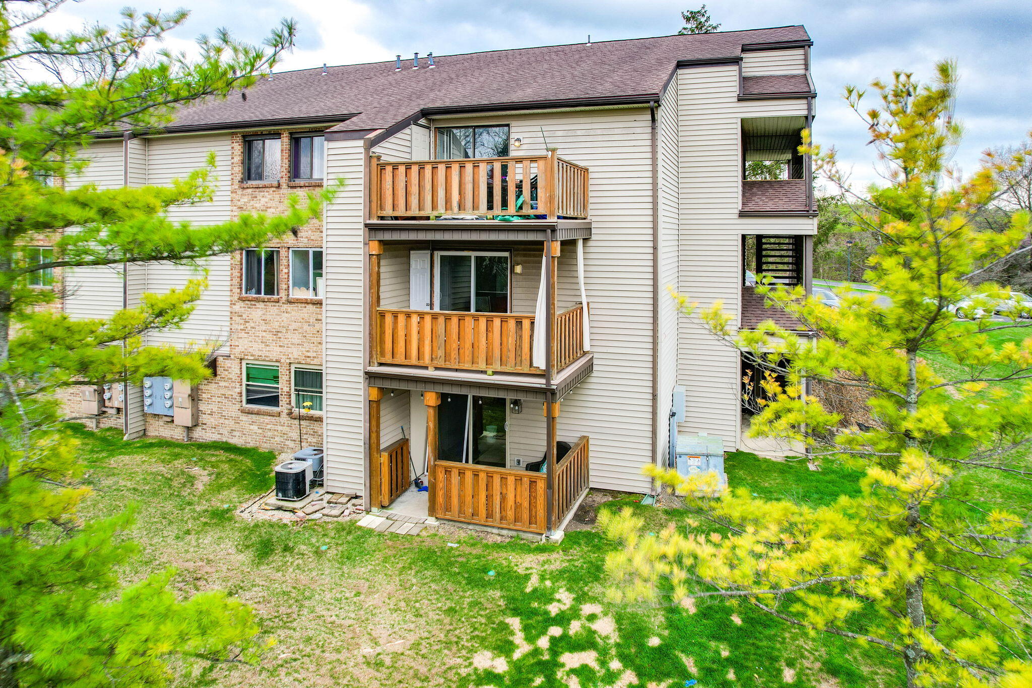 3133 Cloister Lane, Dayton, Ohio 45449