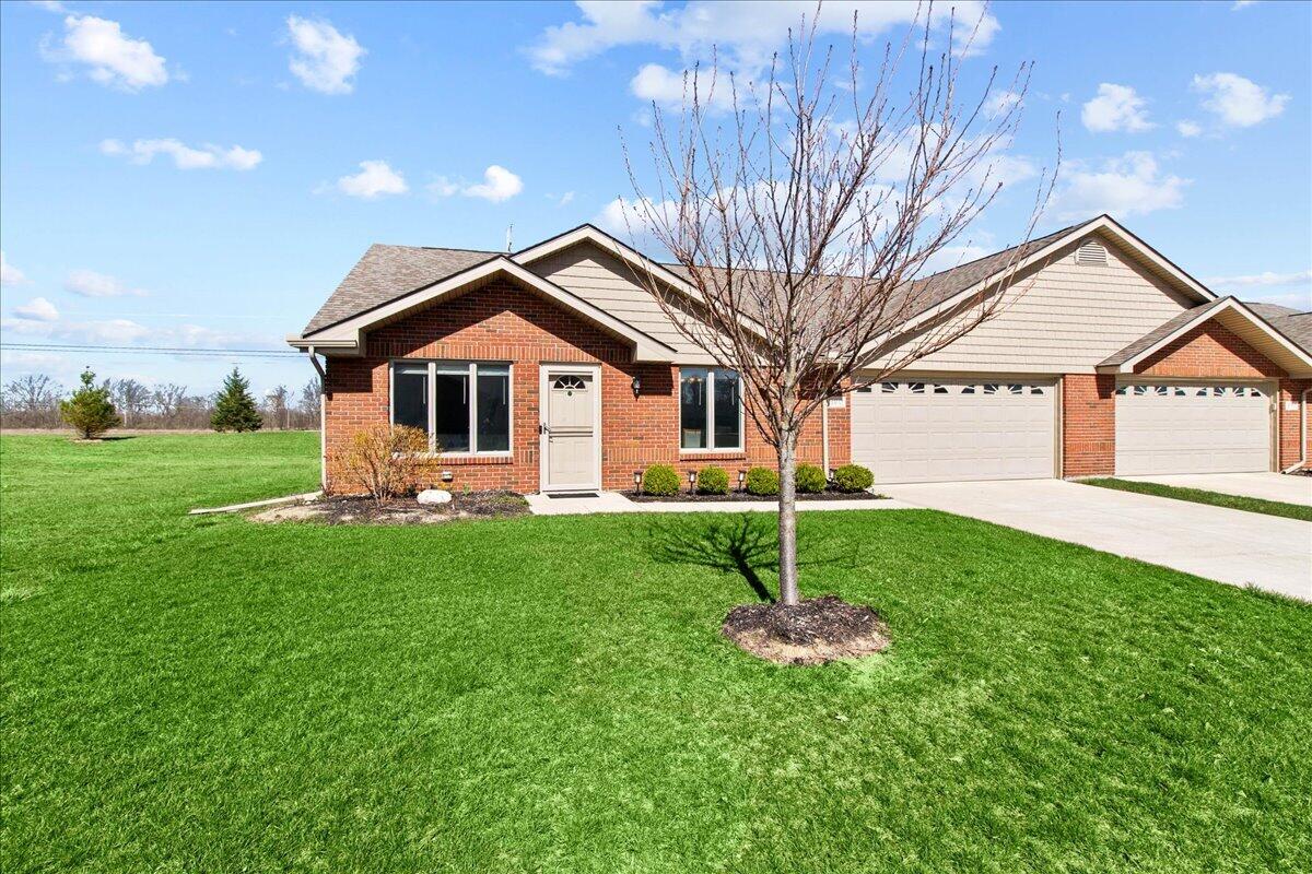 890 Autumn Chase Lane, Marysville, Ohio 43040