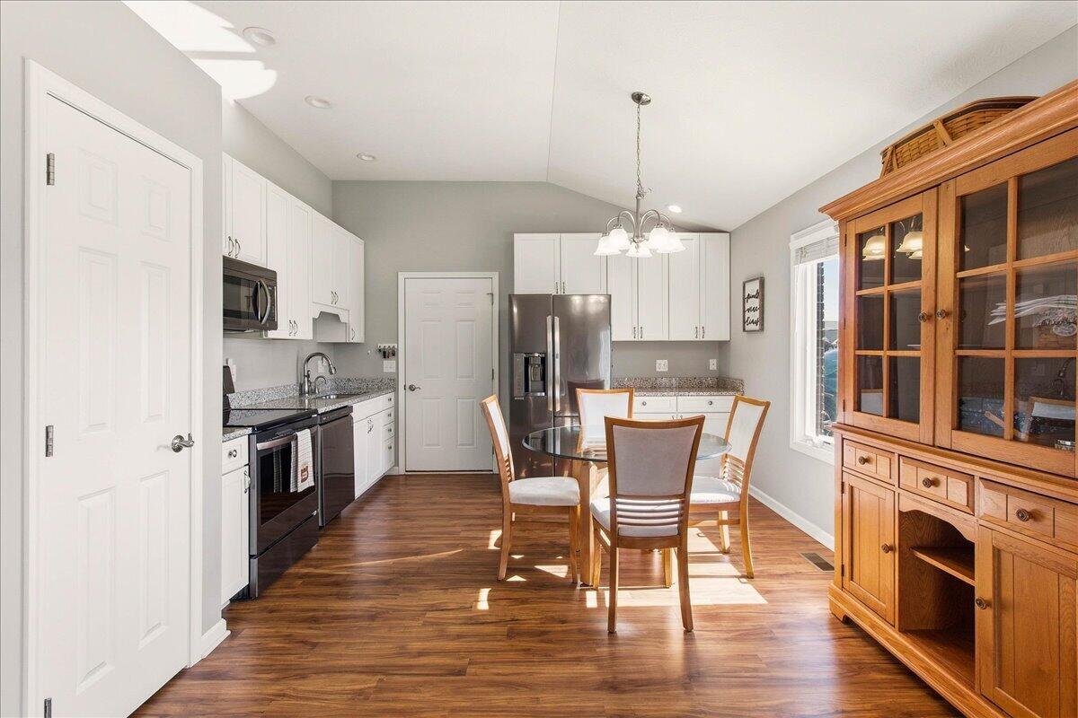 890 Autumn Chase Lane, Marysville, Ohio 43040