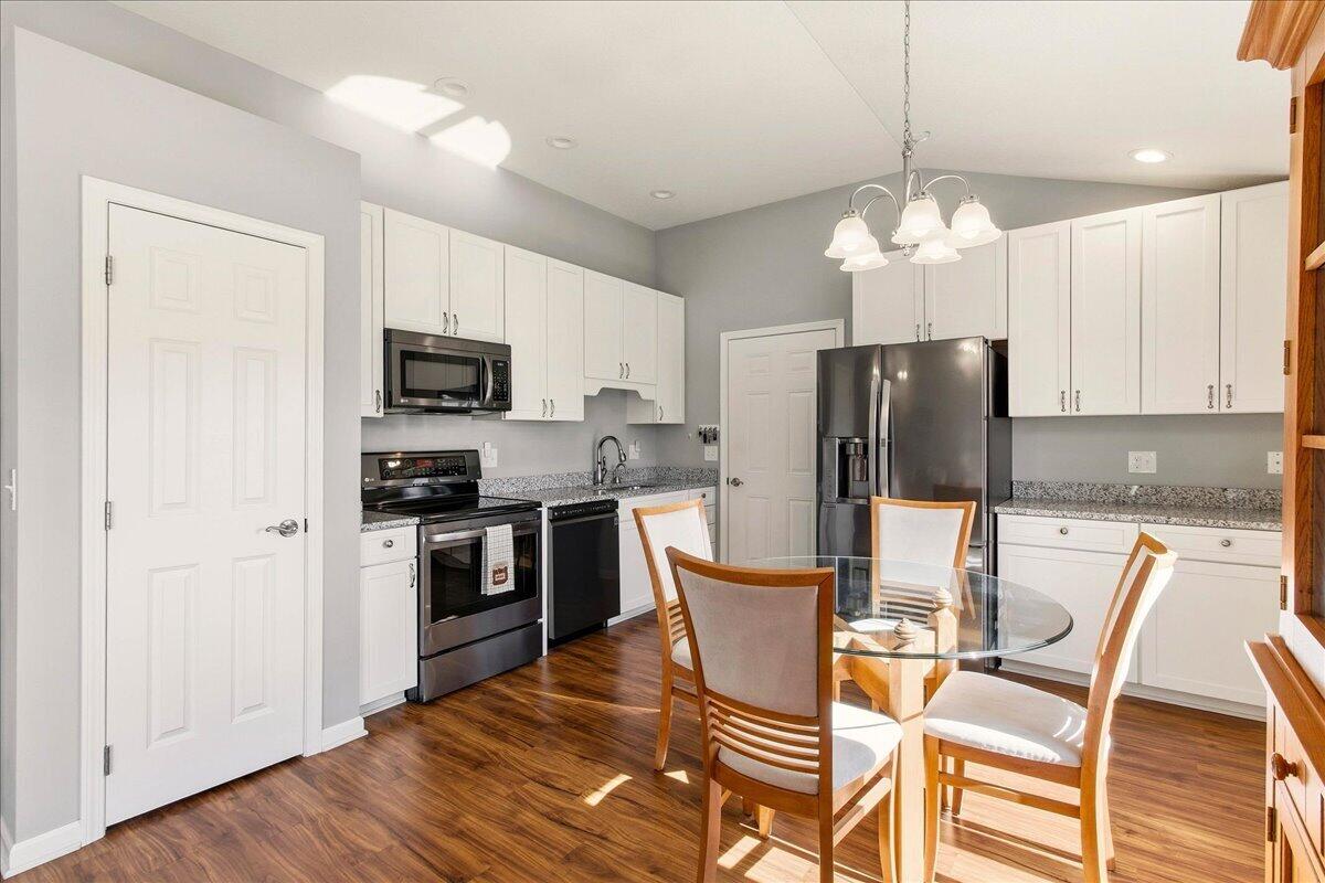 890 Autumn Chase Lane, Marysville, Ohio 43040