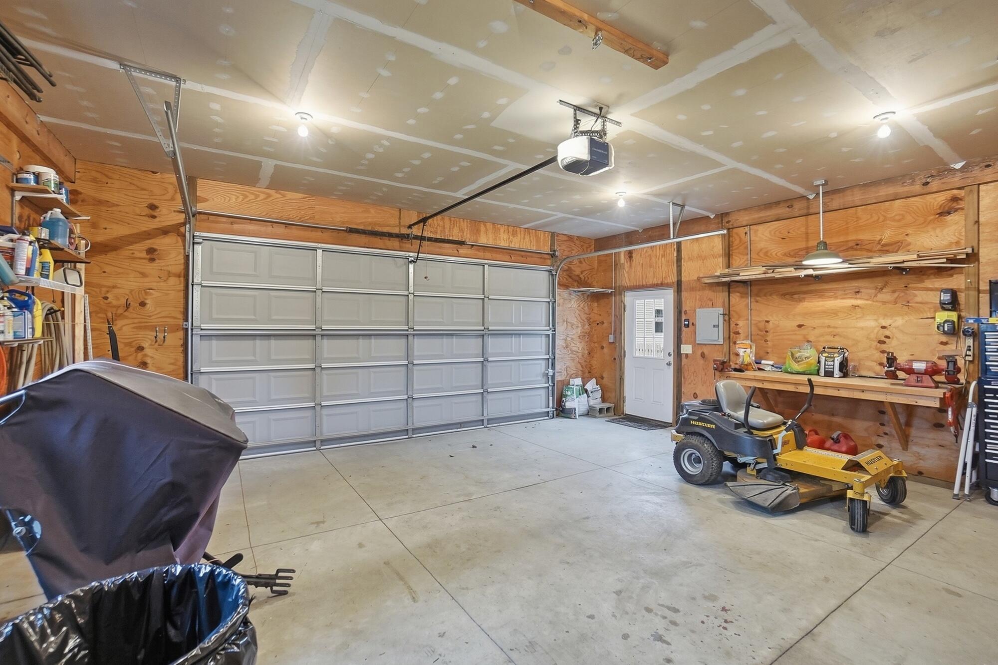 281 Jackson Road, Springfield, Ohio 45502