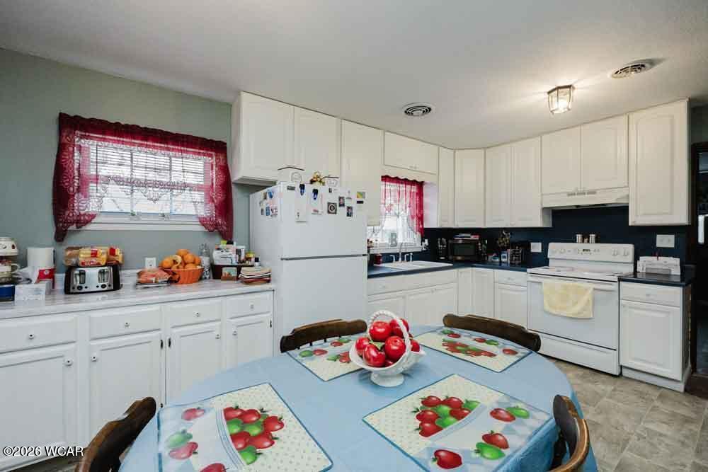 207 Walnut Street, Pandora, Ohio