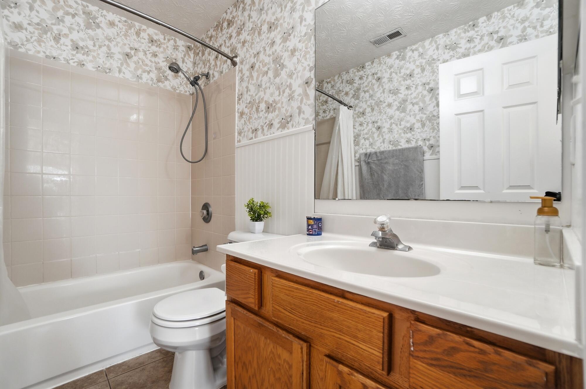 154 Concord Farm Road, Englewood, Ohio 45322