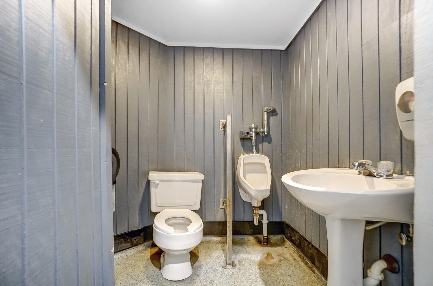 1040 Wayne Street, Saint Marys, Ohio 45885