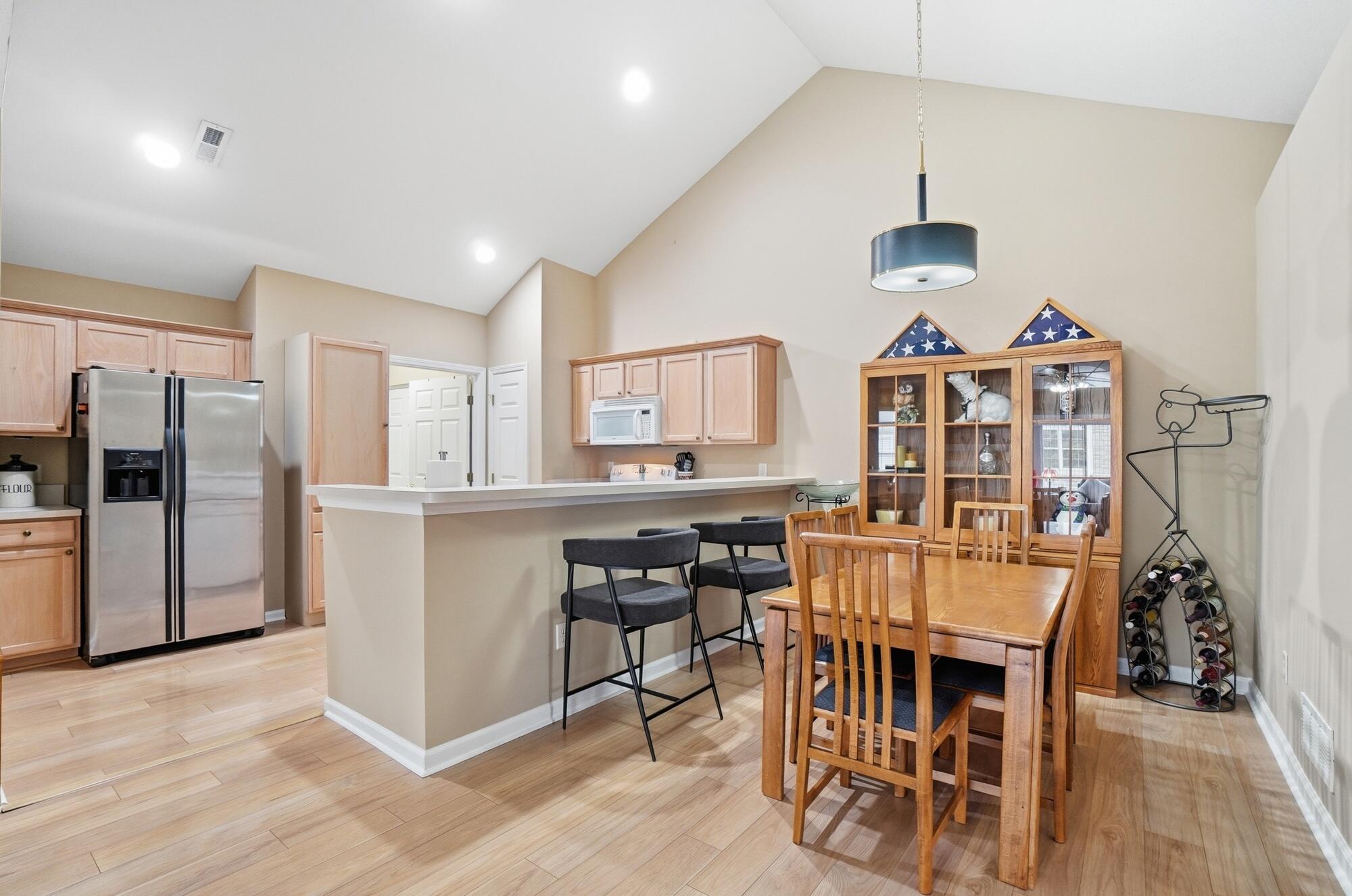 4662 Cobblestone Drive, Tipp City, Ohio 45371