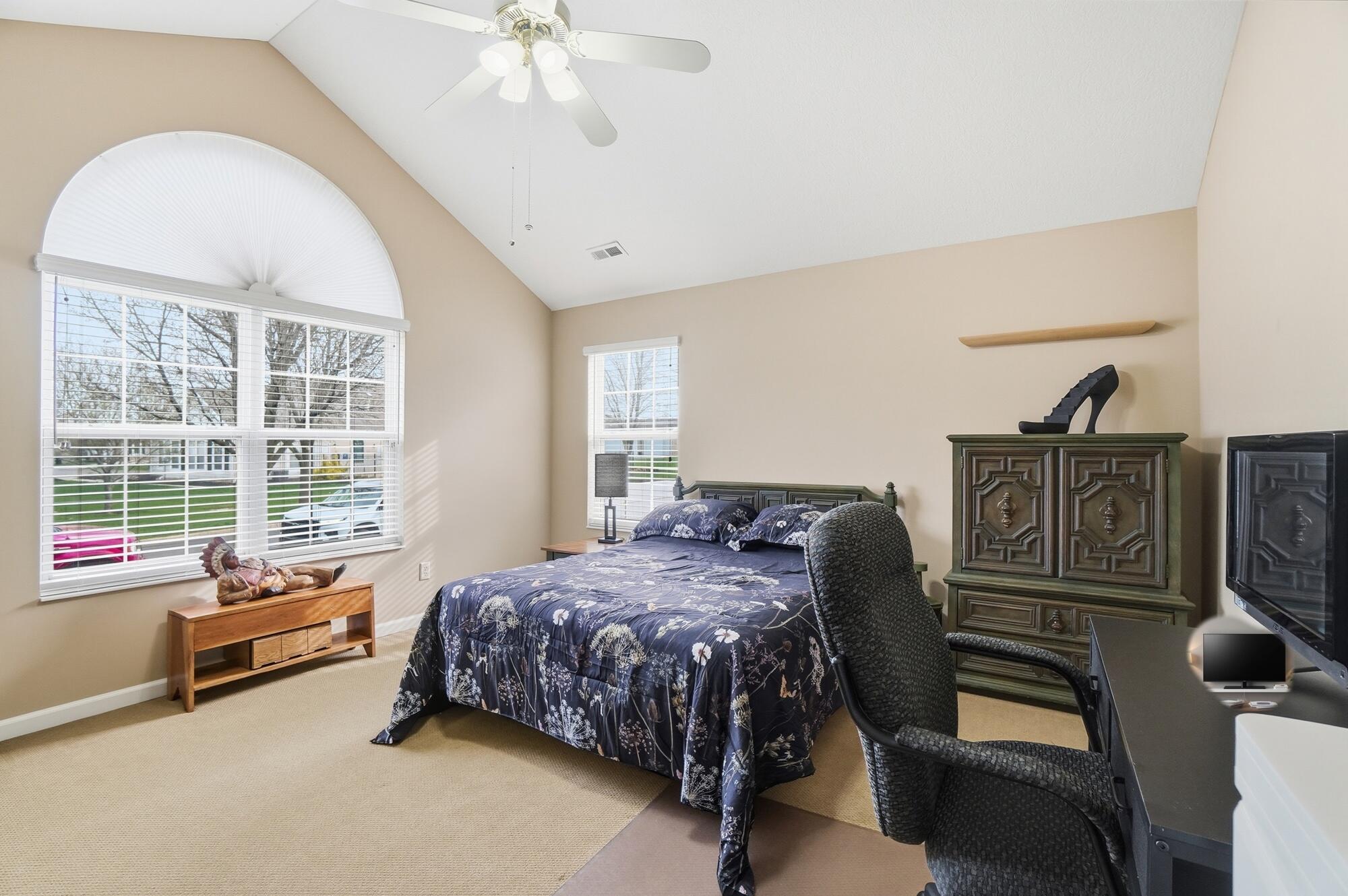 4662 Cobblestone Drive, Tipp City, Ohio 45371