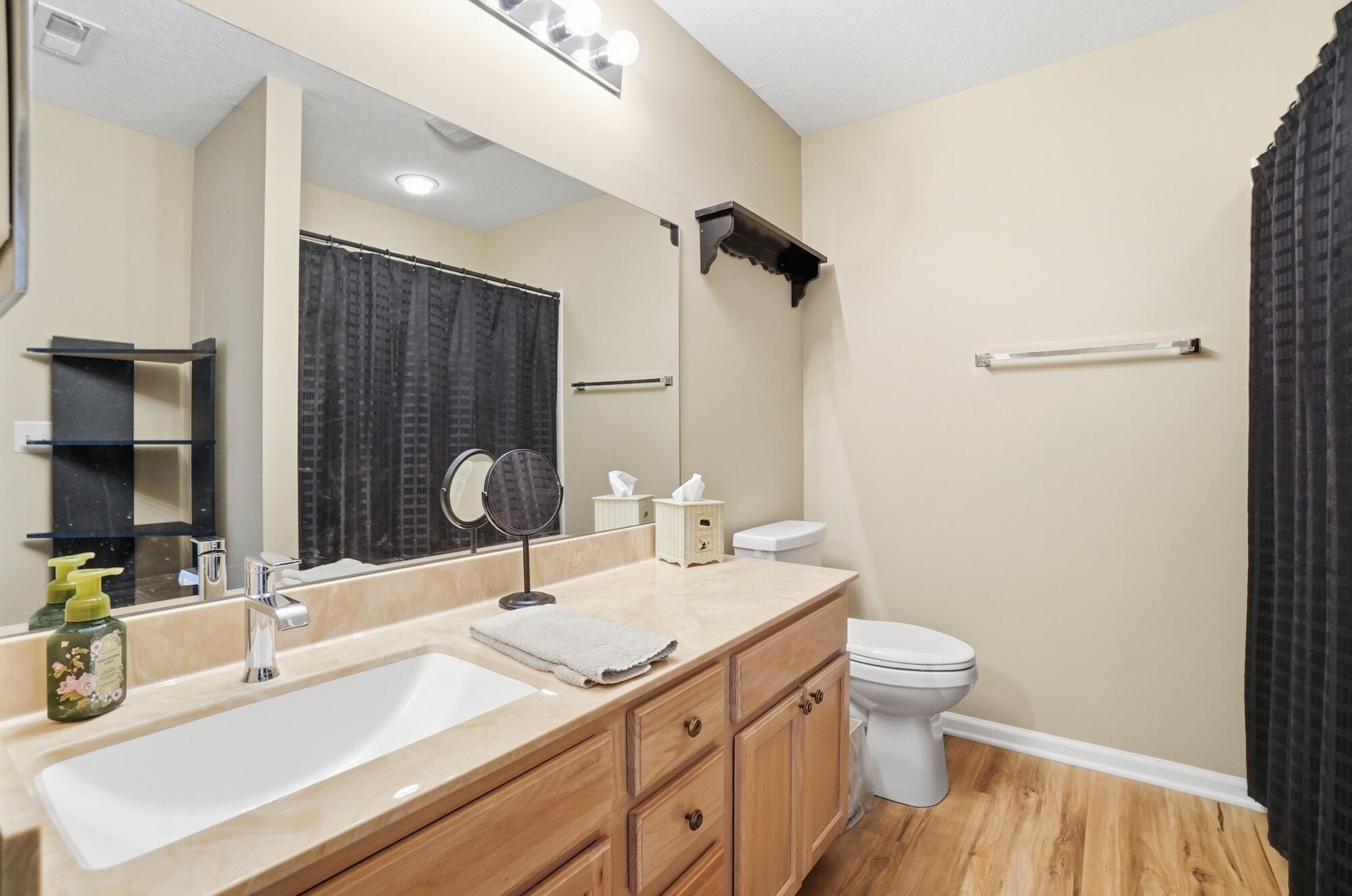 4662 Cobblestone Drive, Tipp City, Ohio 45371