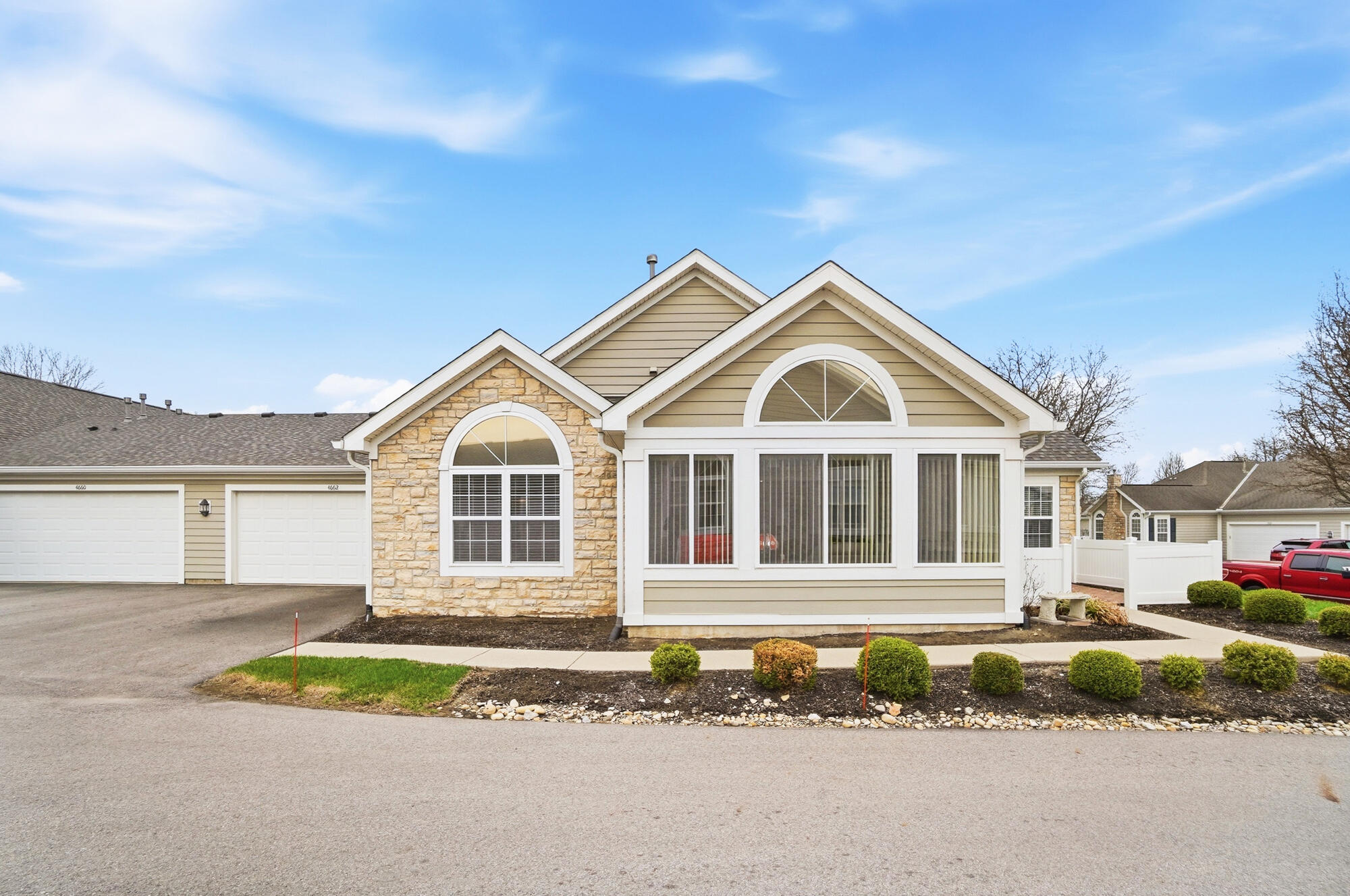 4662 Cobblestone Drive, Tipp City, Ohio 45371