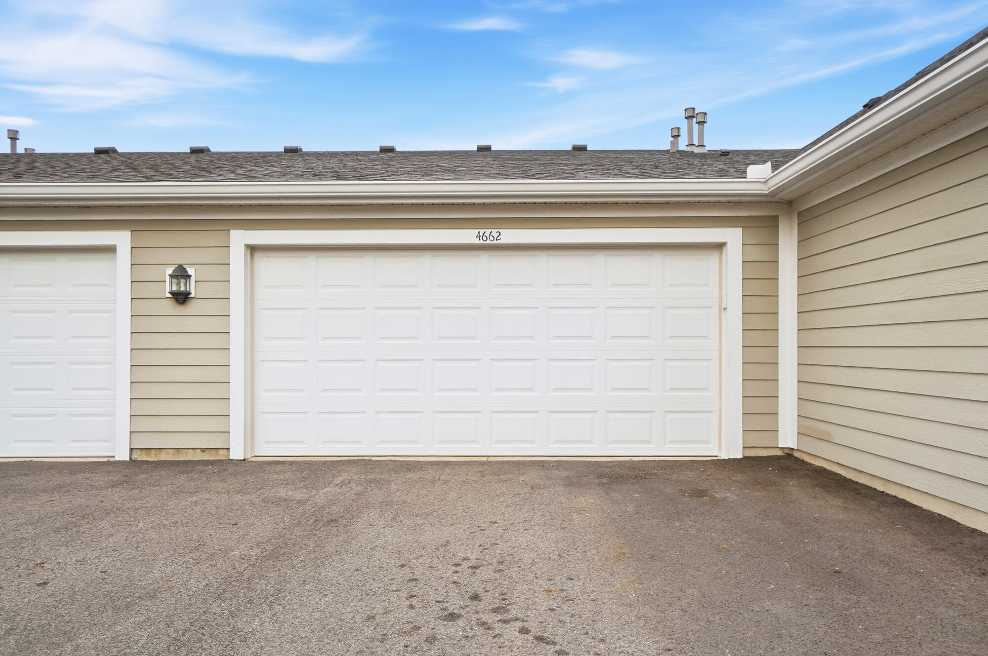 4662 Cobblestone Drive, Tipp City, Ohio 45371