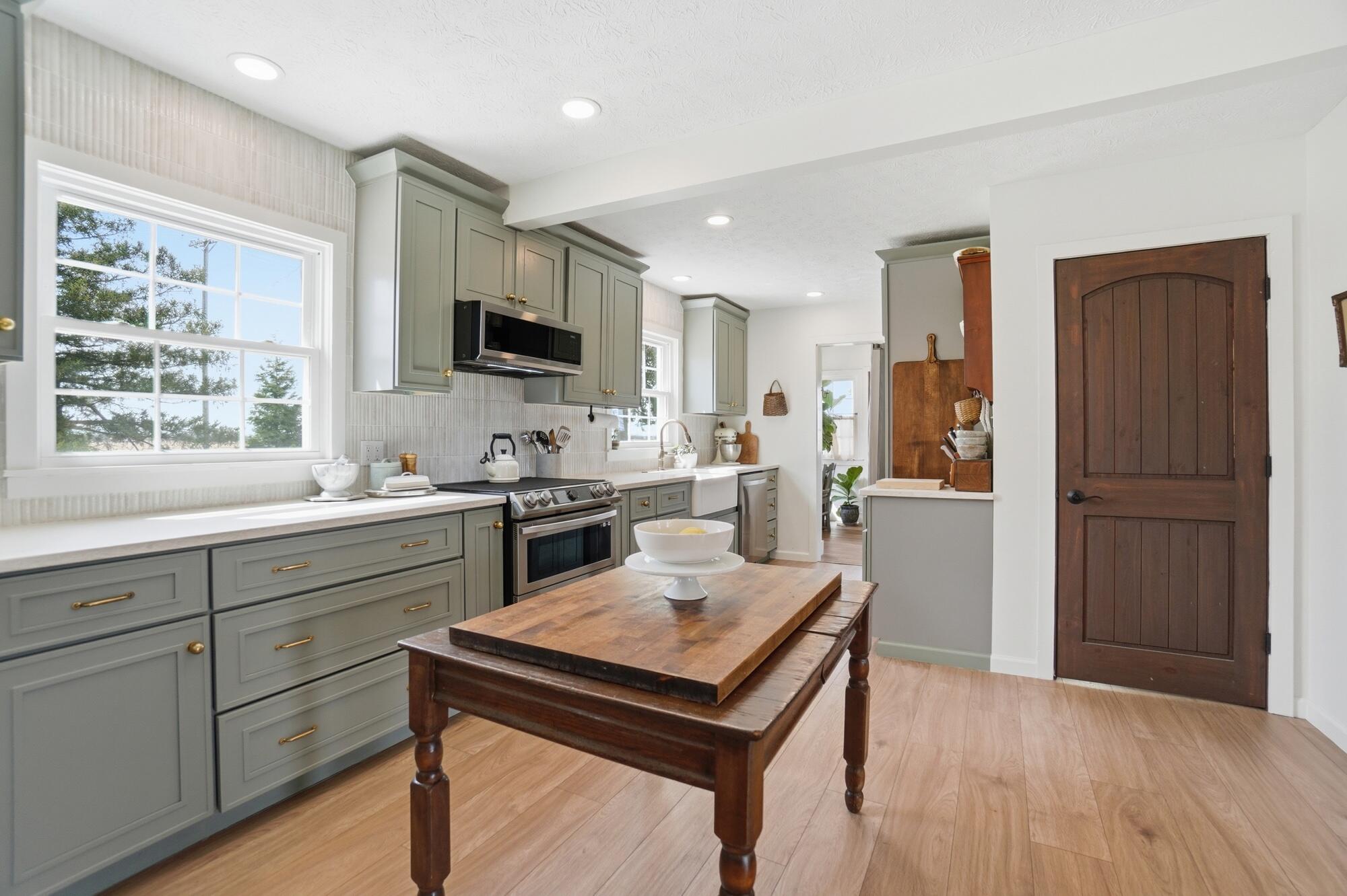 9035 Alcony Conover Road, Conover, Ohio 45317