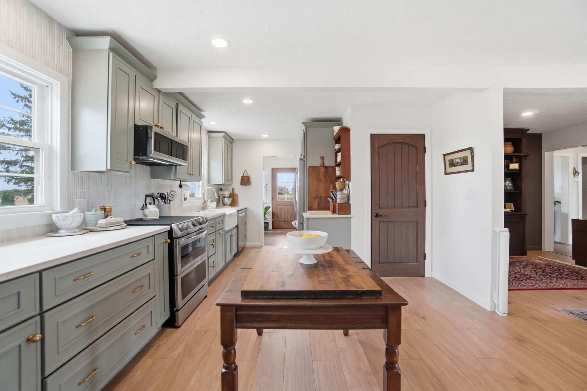 9035 Alcony Conover Road, Conover, Ohio 45317