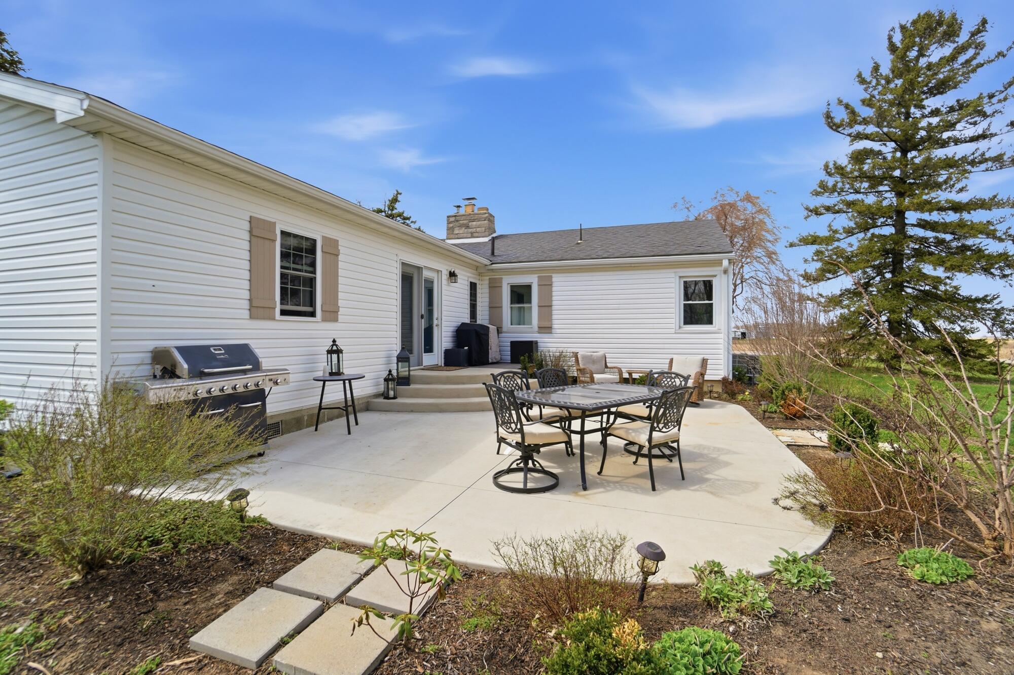 9035 Alcony Conover Road, Conover, Ohio 45317