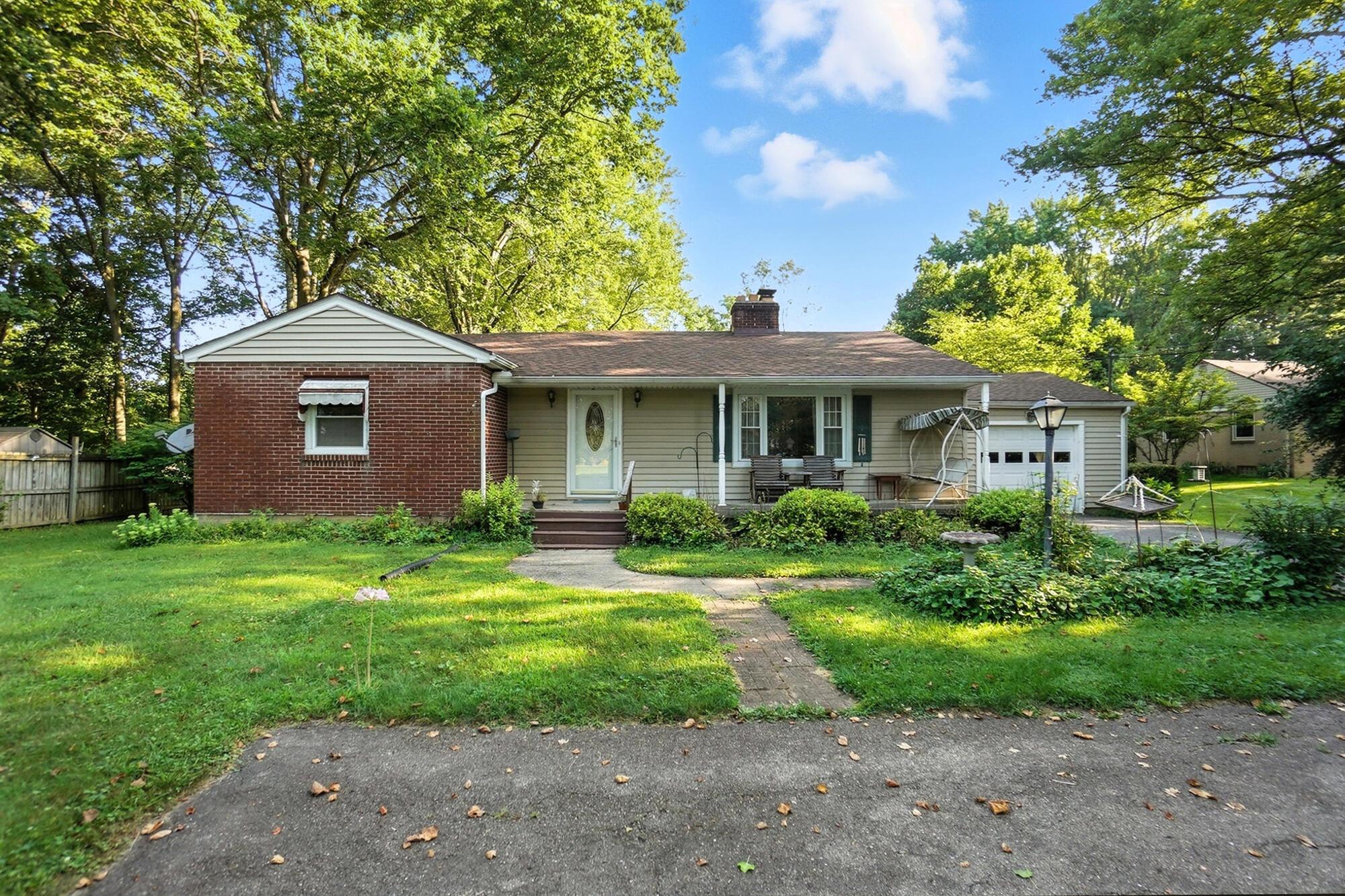 2064 Fairfield Pike, Springfield, Ohio 45502