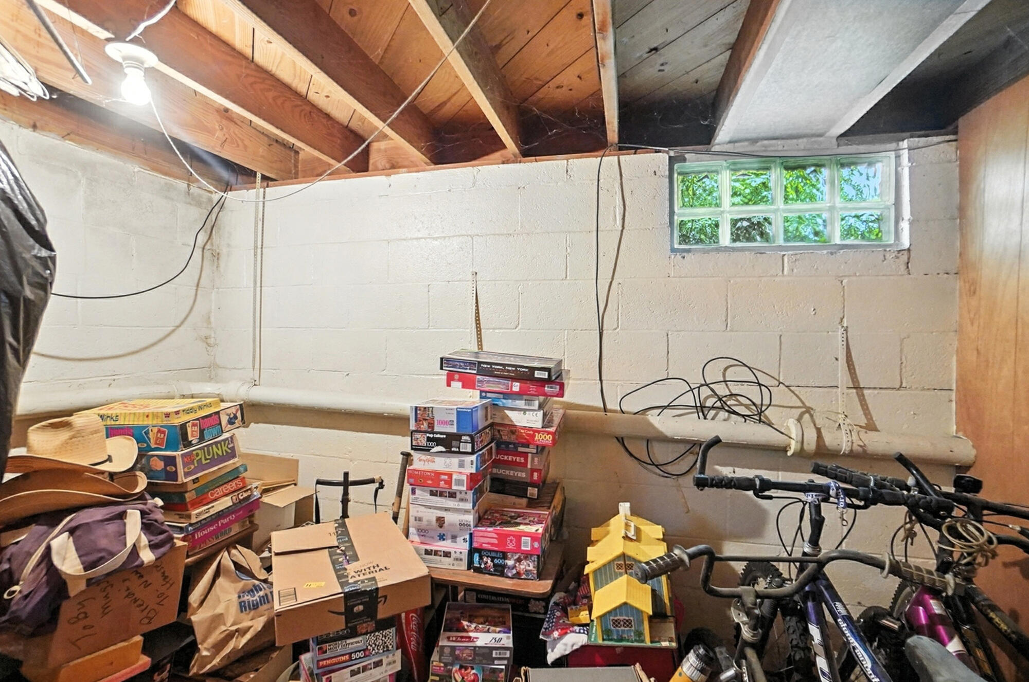 2064 Fairfield Pike, Springfield, Ohio 45502