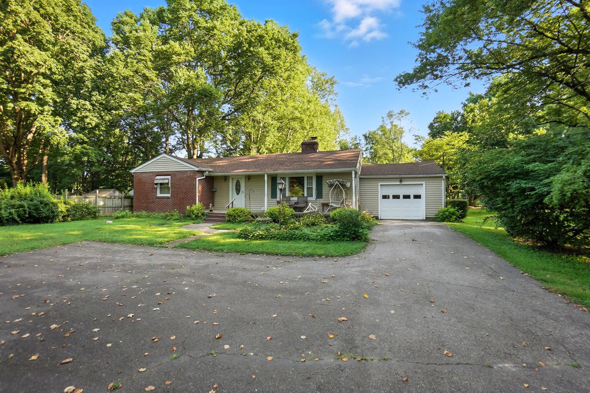 2064 Fairfield Pike, Springfield, Ohio 45502