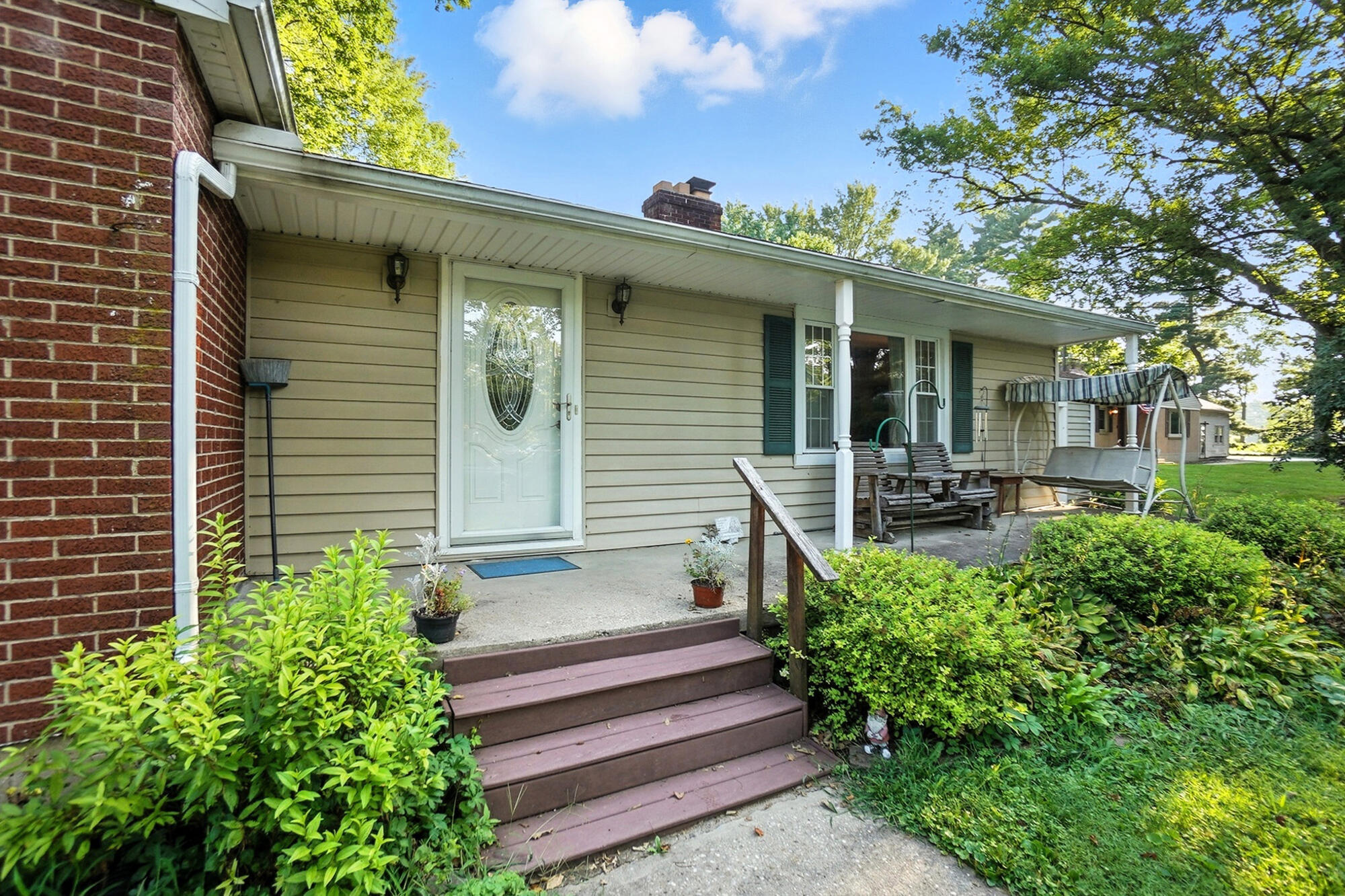 2064 Fairfield Pike, Springfield, Ohio 45502